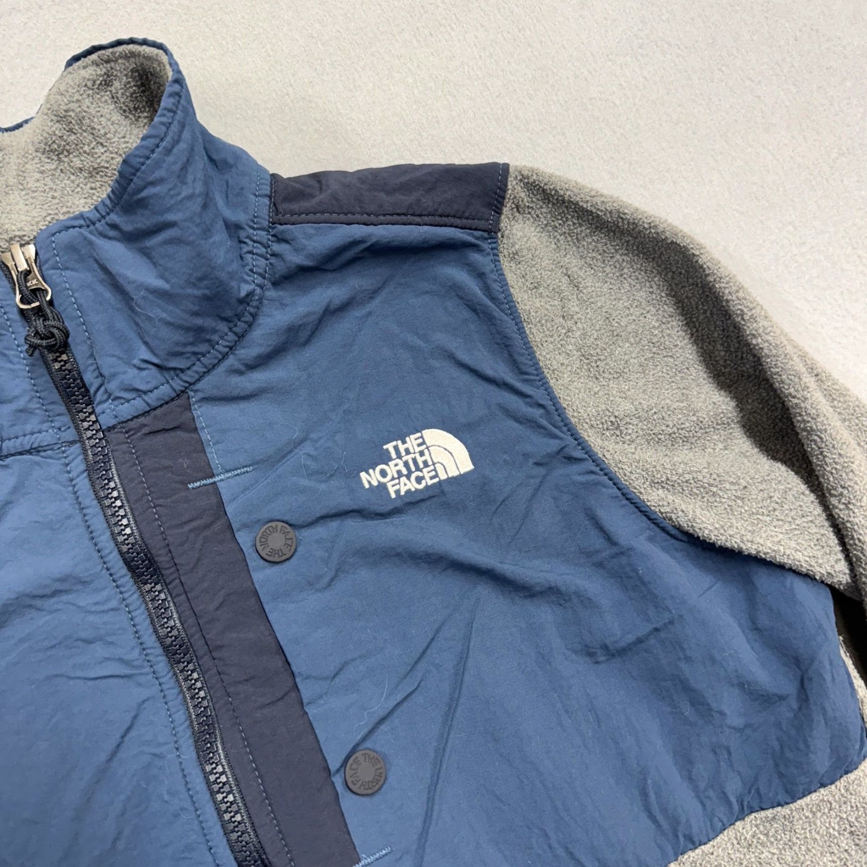 The North Face The North Face Sweater Womens Medium Gray Blue Fleece Snap Half Zip Pullover Size M / US 6-8 / IT 42-44 - 3 Thumbnail