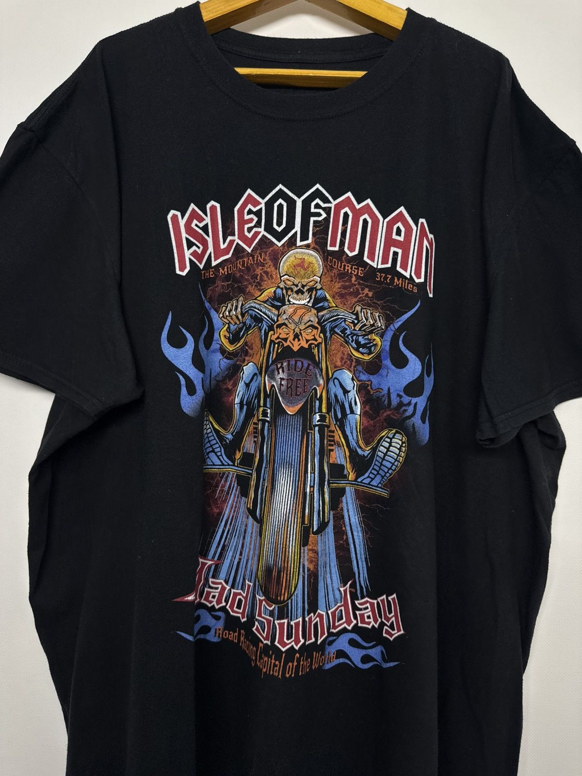 Vintage Vintage Y2k Isle Of Man Mad Sunday T-Shirt 90’s Size US M / EU 48-50 / 2 - 1 Thumbnail