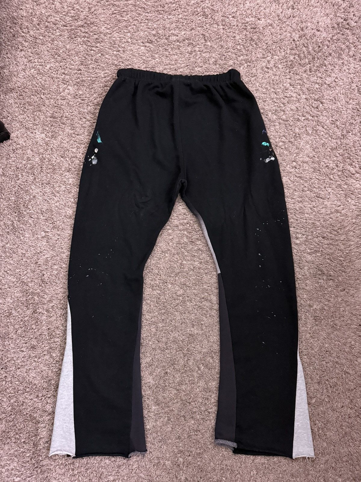 MNML mnml flared sweatpants Size US 32 / EU 48 - 2 Thumbnail