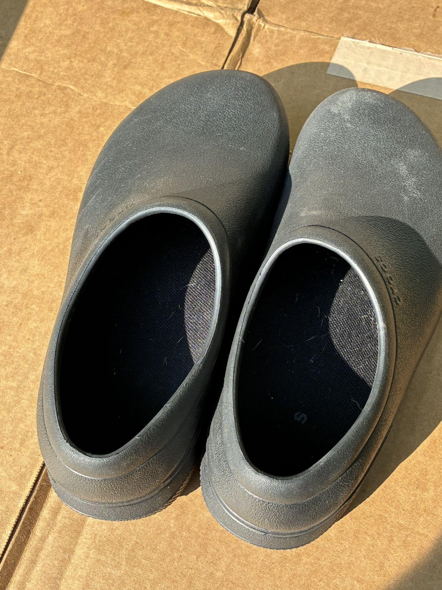 Crocs Crocs Slip Resistant Clog Black Non Slip Dual Comfort Size US 8 / IT 38 - 4 Thumbnail