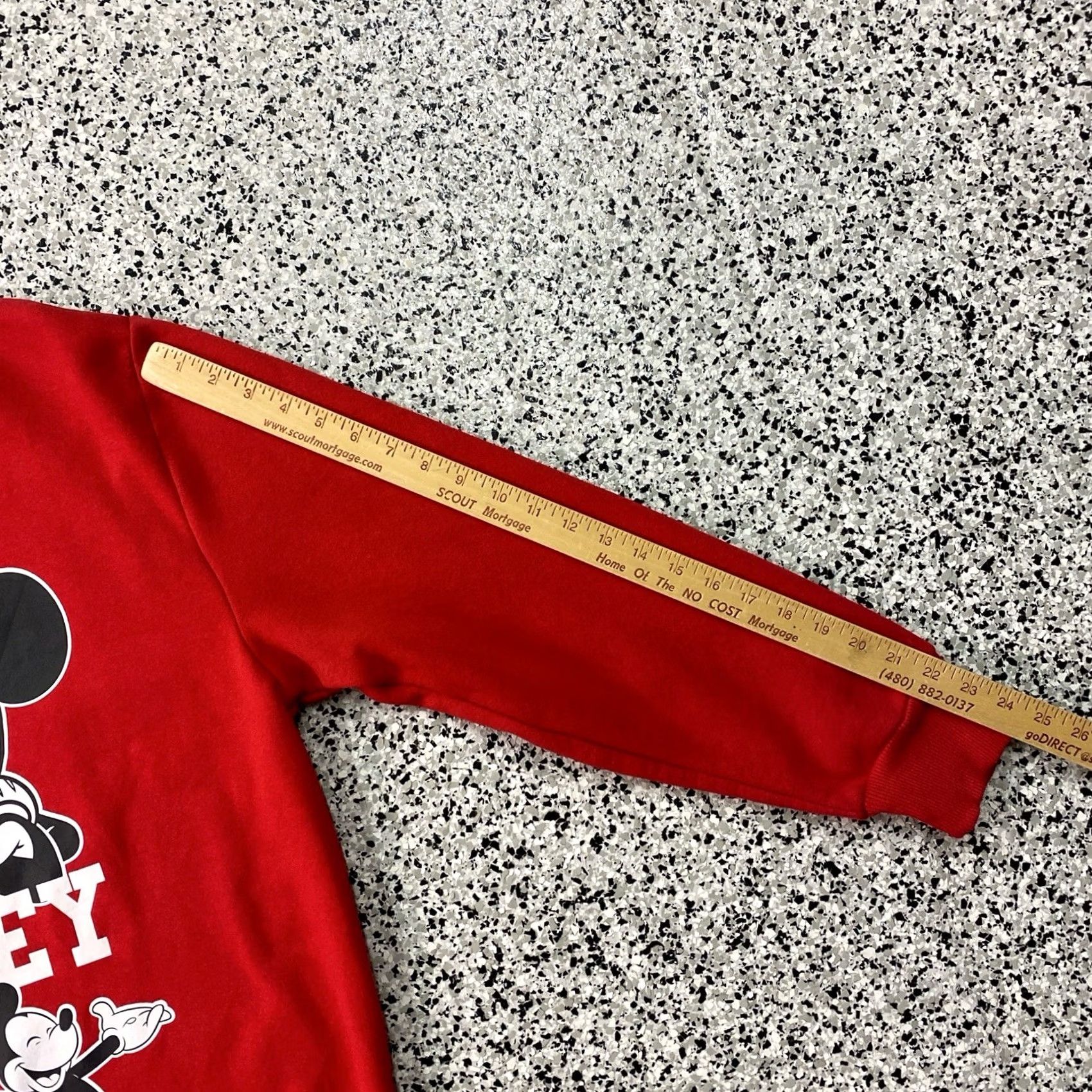 Disney VINTAGE Disney Mickey Mouse Red Sweatshirt Crew Neck Pullover Adult XL Men Regular Graphic Print Long Sleeve Size US XL / EU 56 / 4 - 3 Thumbnail