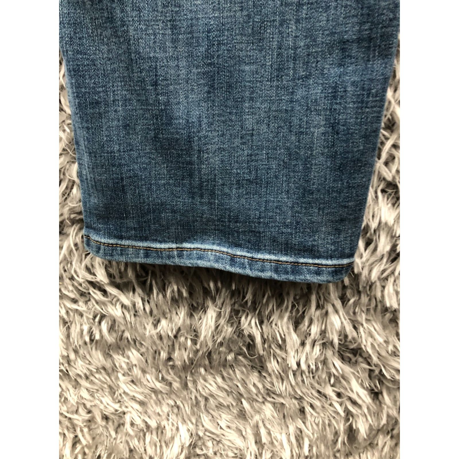 Levi's Levi's 505 Jeans Size 32 Womens Mid Rise Medium Wash Blue Denim Straight Regular Size 24" / US 00 / IT 34 - 7 Thumbnail