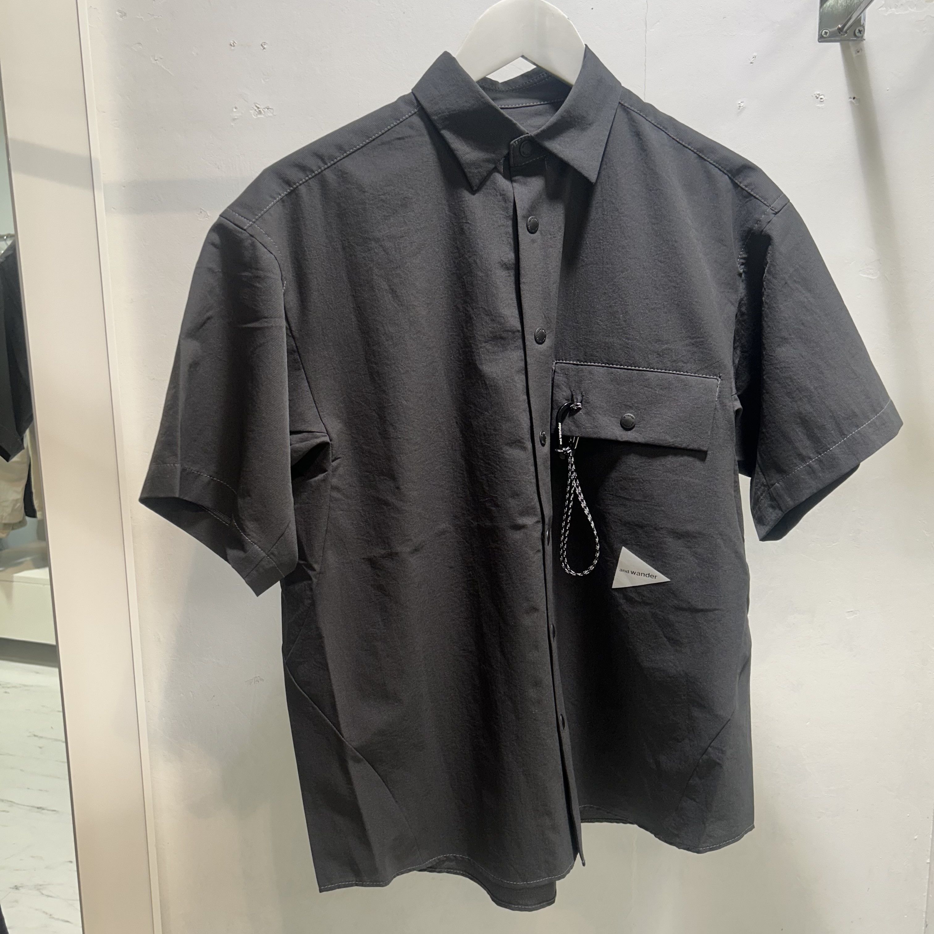 Chemise And Wander