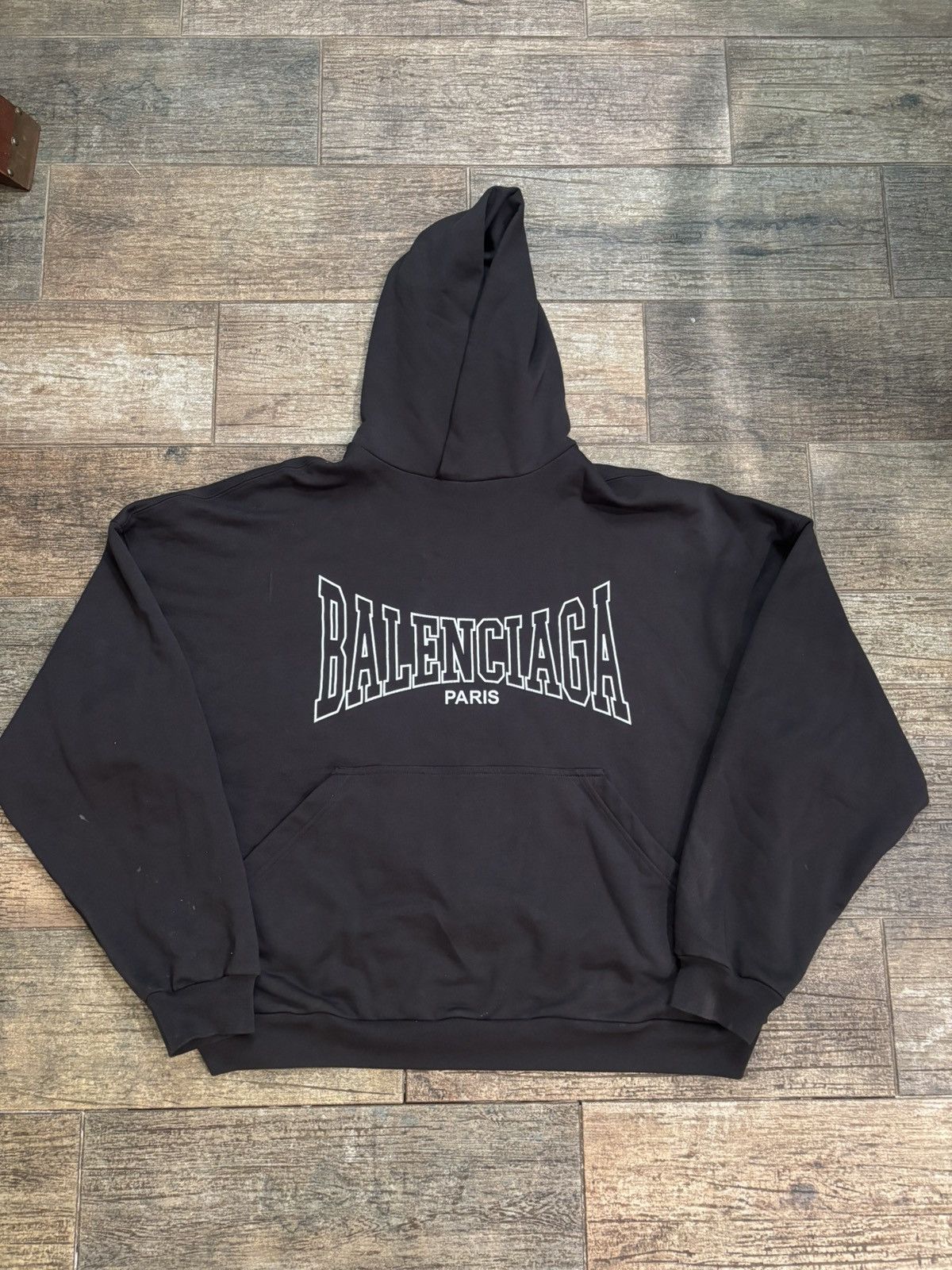 Balenciaga Oversized Washed Black Spellout Logo Pullover Hoodie Size US XS / EU 42 / 0 - 1 Thumbnail