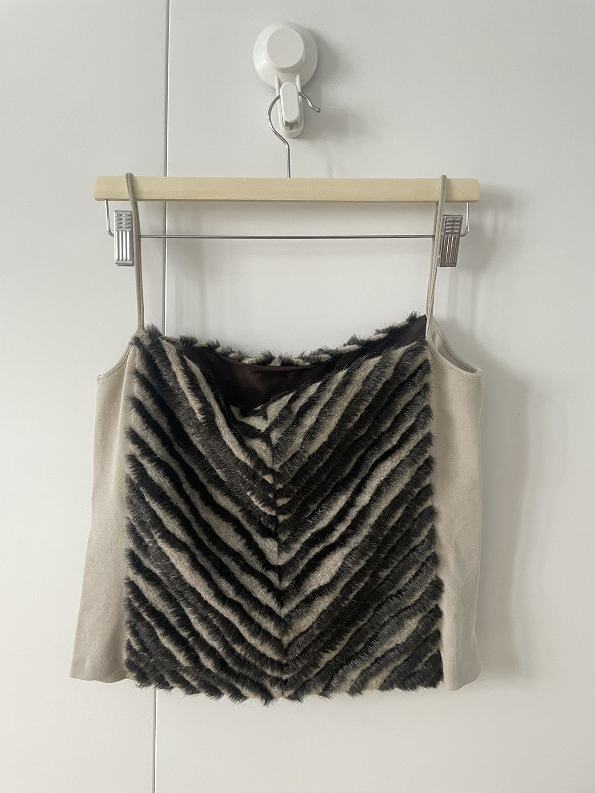 Gianfranco Ferre Gianfranco Ferre Jeans fur top Size XXL / US 16-18 / IT 52-54 - 4 Thumbnail