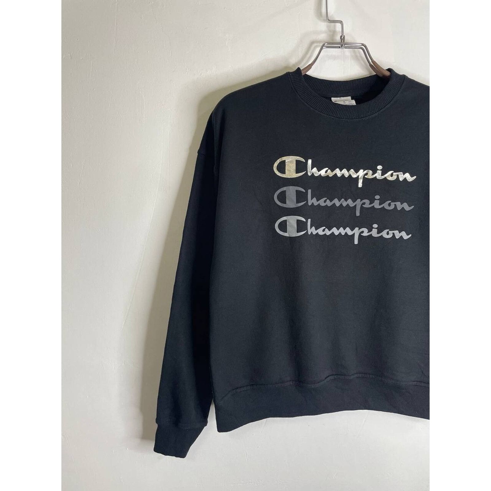 Champion Vintage Champion Sweatshirt Small USA 90s Pullover Crewneck Size US S / EU 44-46 / 1 - 3 Thumbnail