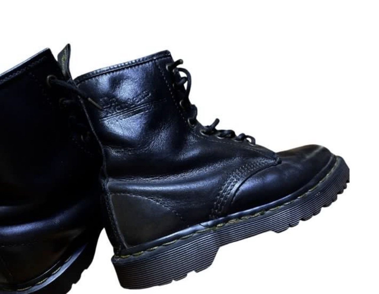 Dr. Martens Dr. Martens High Cut Black Leather Size US 8 / IT 38 - 4 Thumbnail