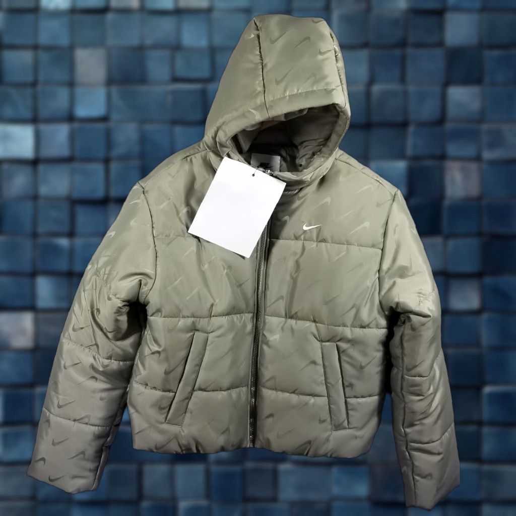 Nike Nike Sportswear Classic Women's Small Therma-FIT Puffer Jacket NEW FV7941 Size S / US 4 / IT 40 - 1 Thumbnail
