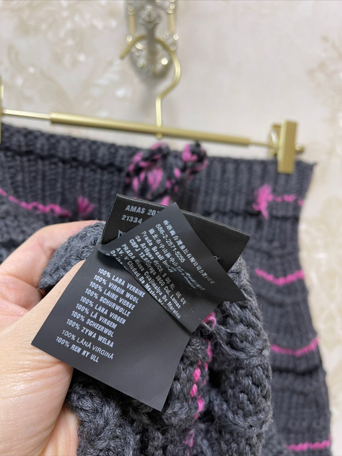 Prada PRADA KNITTED MINI SKIRT Size 27" / US 4 / IT 40 - 4 Thumbnail