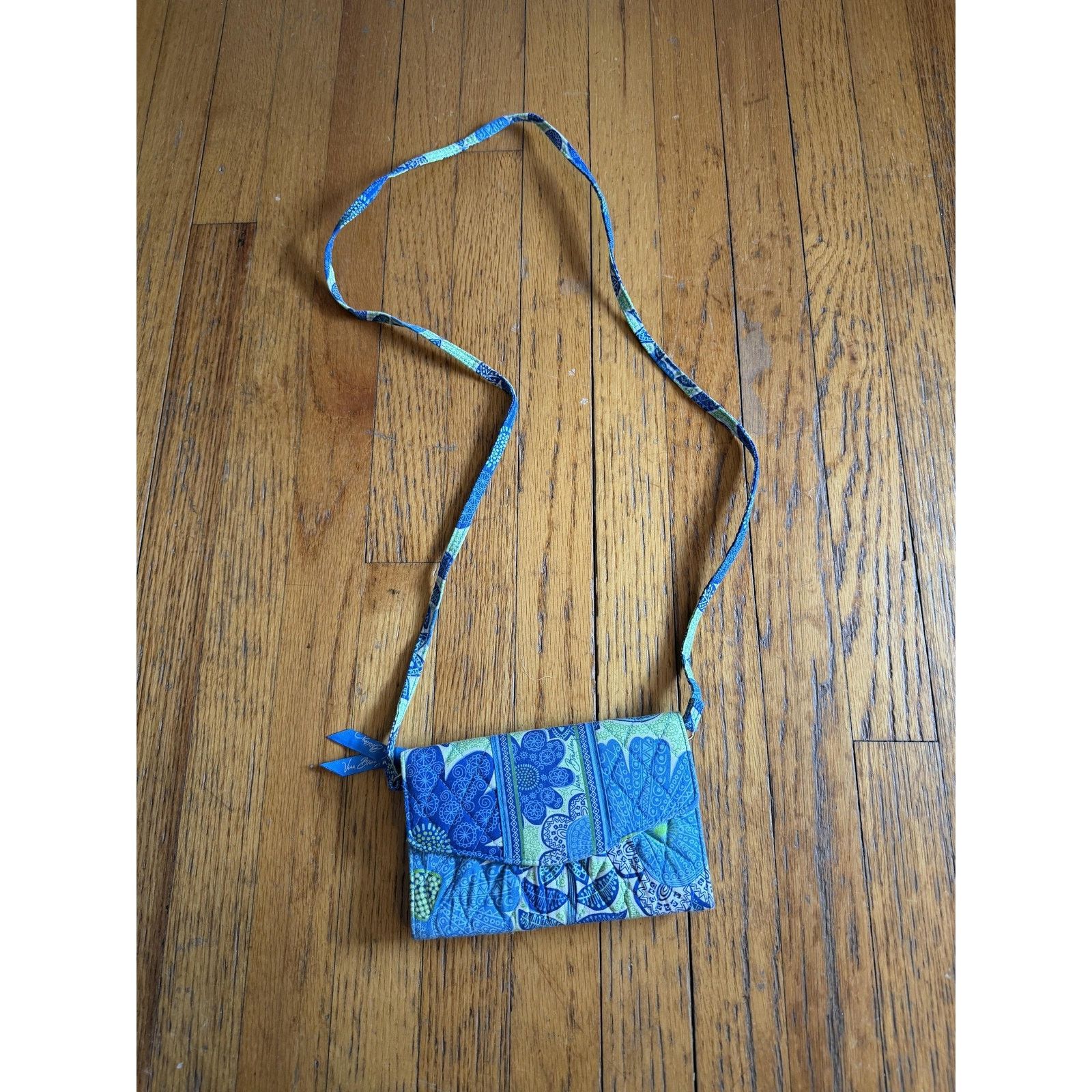 Vera Bradley Crossbody Bag Womens Small Blue Floral Quilted