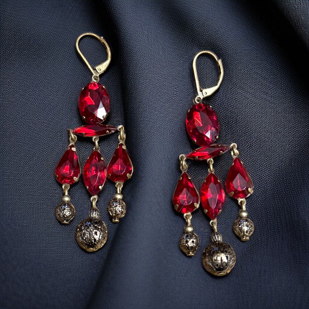 Other Bronze tone red gemstone Victorian chandelier earrings Size ONE SIZE - 1 Thumbnail