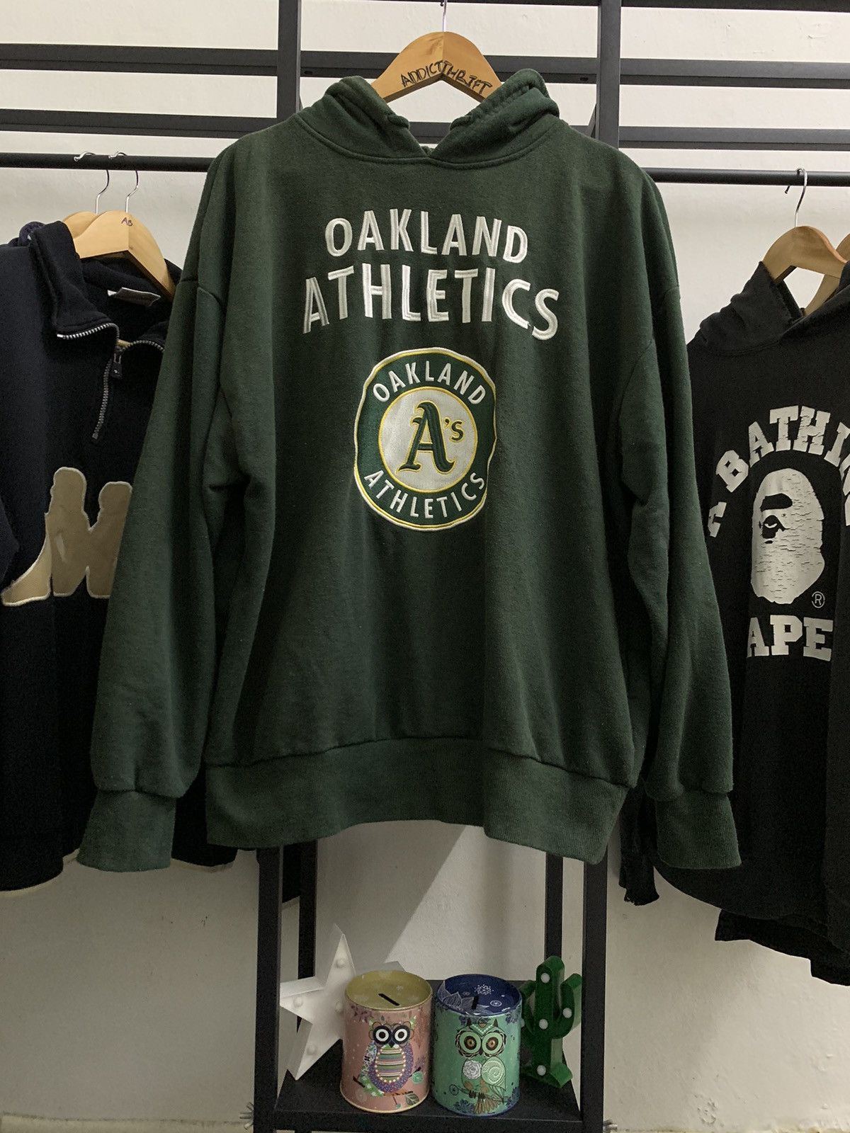 VINTAGE OAKLAND ATHLETICS PINE GREEN HOODIE