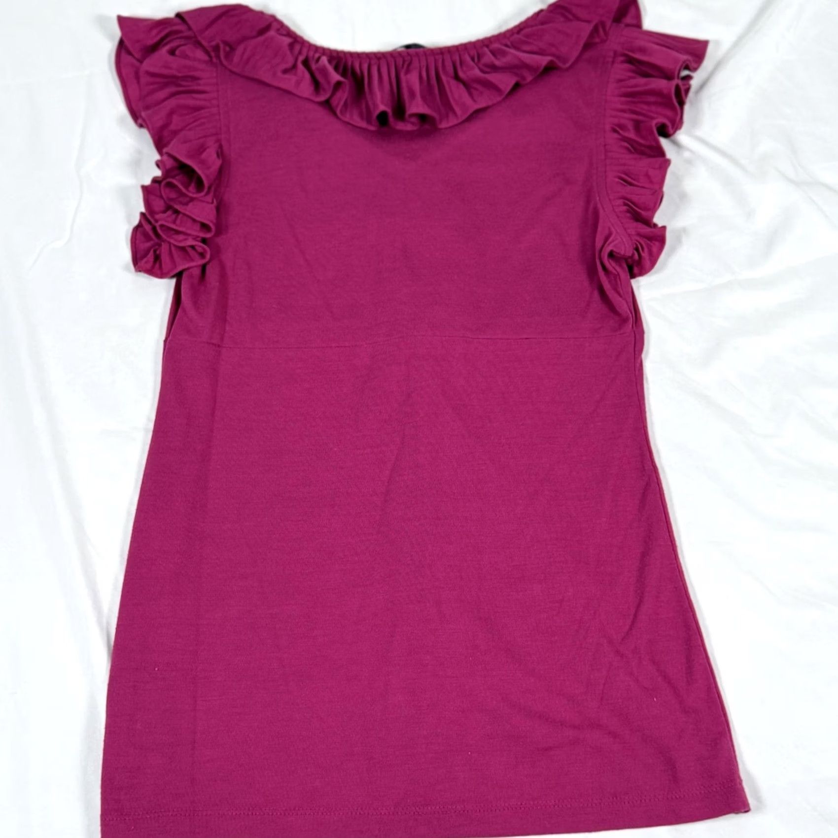 Vintage Mercer & Madison Shirt Womens Small Ruffle V Neck Sleeveless Top Stretch Office Pink Blouse Womens Small V-Neck Sleeveless Shirt Size S / US 4 / IT 40 - 6 Thumbnail