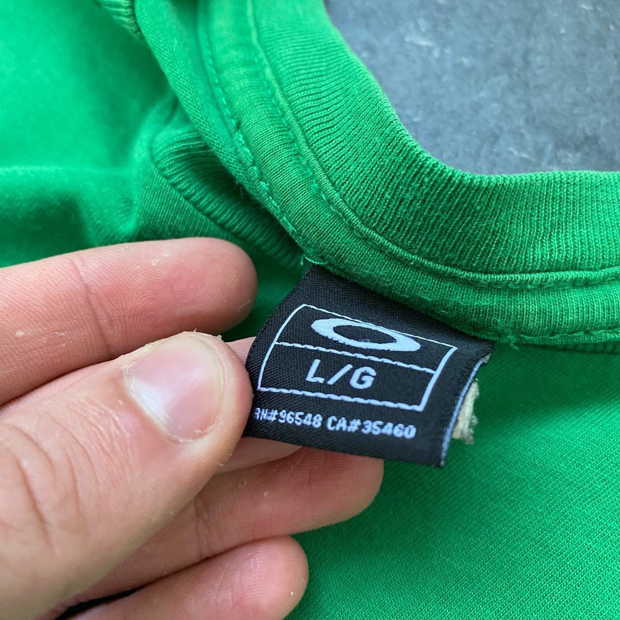 Oakley × Vintage Vintage Oakley Softwear big graphic logo y2k tee Size US L / EU 52-54 / 3 - 8 Thumbnail
