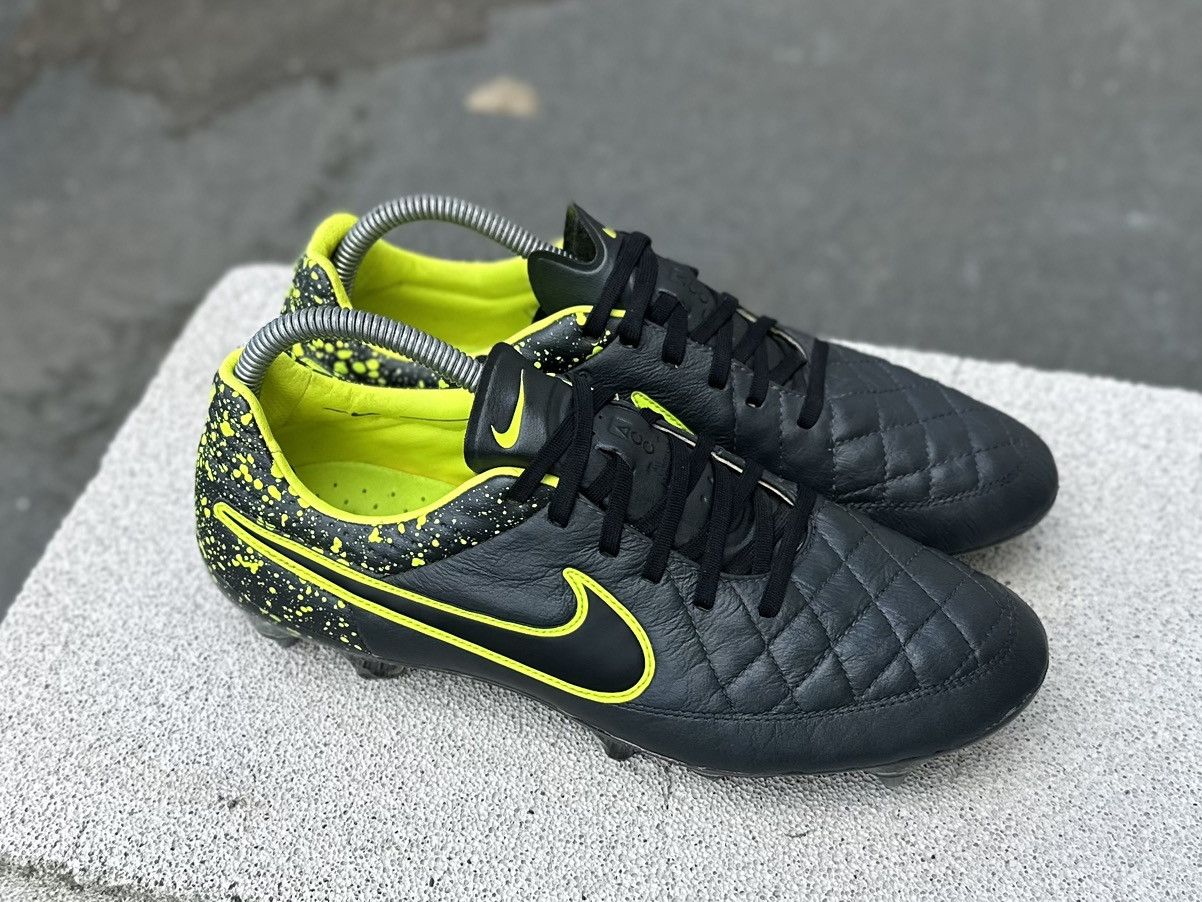Nike 2015 NIKE TIEMPO LEGEND V SG ELITE SOCCER BOOTS CLEATS US 8 Size US 8 / EU 41 - 5 Thumbnail