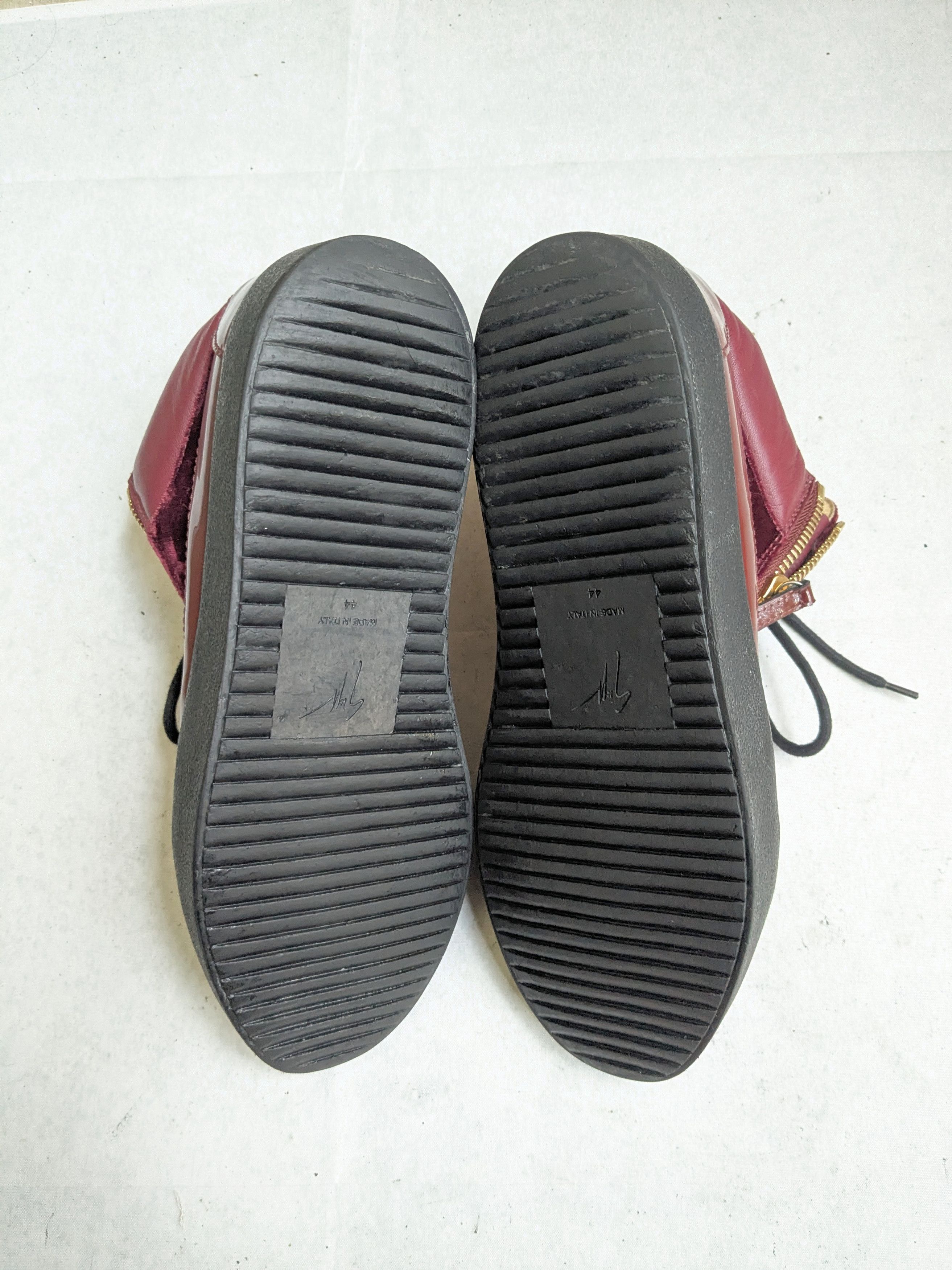 Giuseppe Zanotti Giuseppe Zanotti Sneakers 11 44 Burgundy Velvet High Gold Size US 11 / EU 44 - 14 Thumbnail