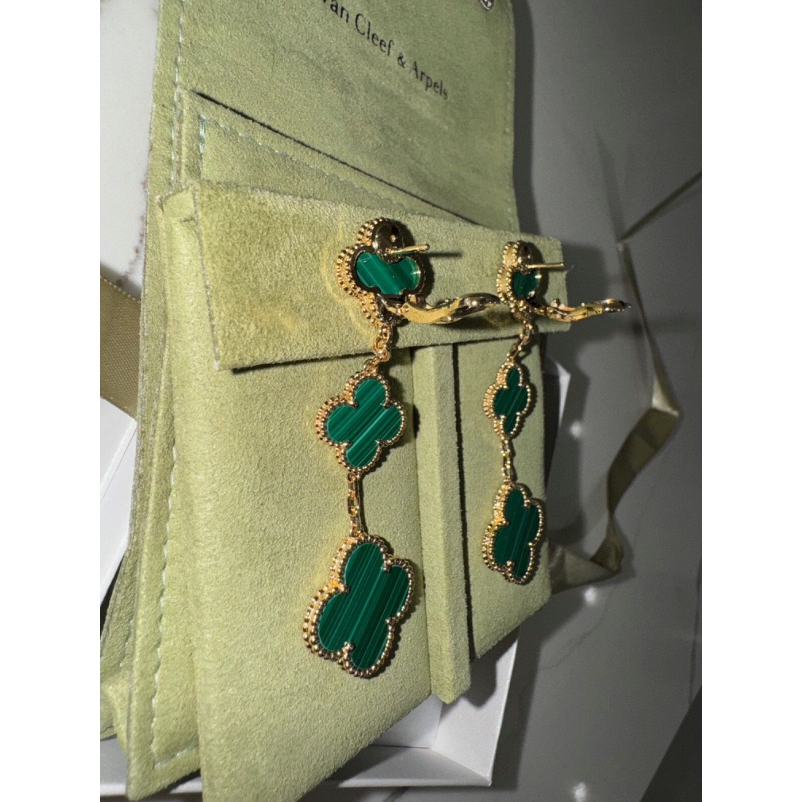 Van Cleef & Arpels Van Cleef Alhambra Earrings 3 Motifs Malachite Green Gold Size ONE SIZE - 15 Thumbnail