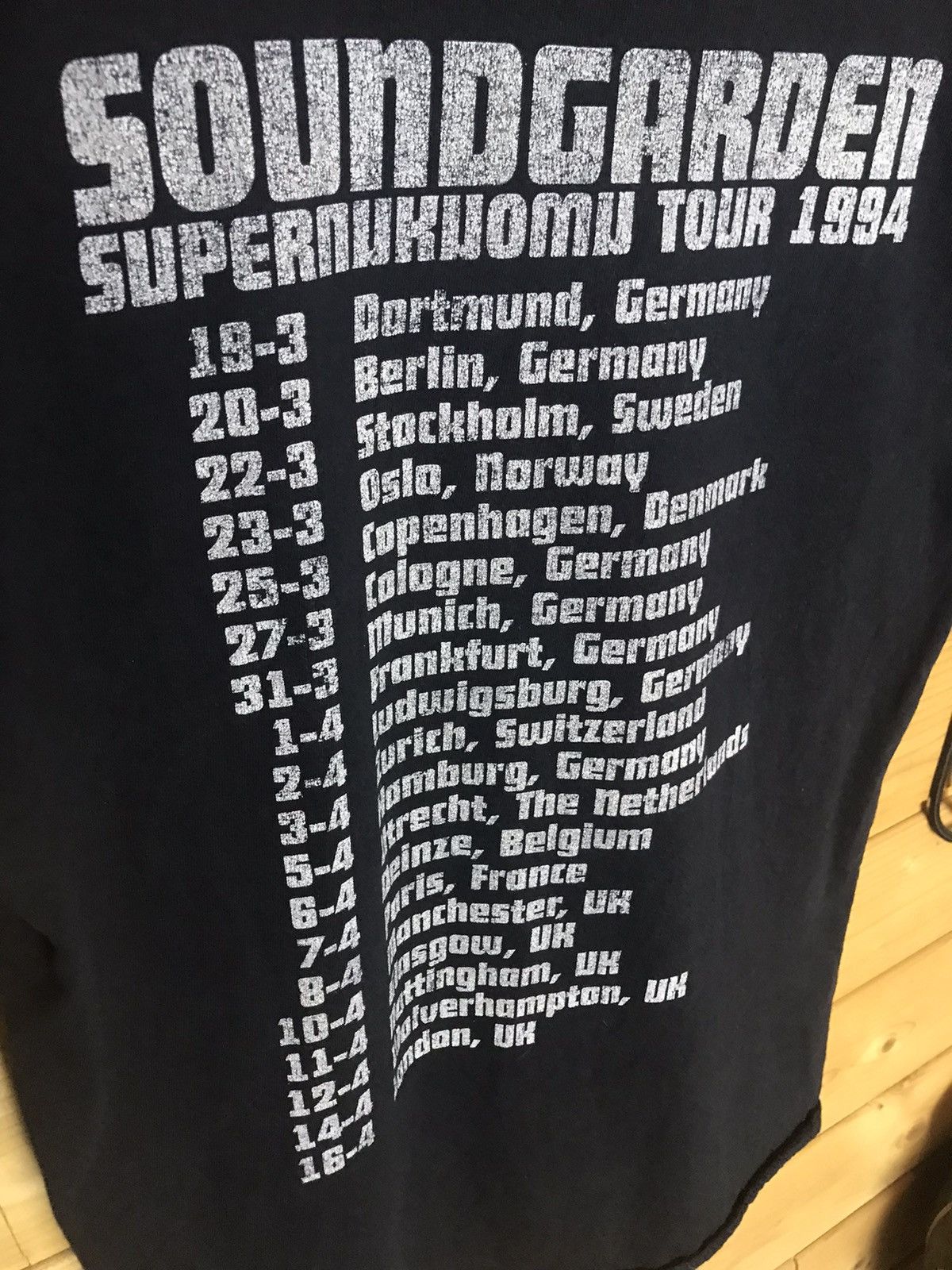 Band Tees Vintage Soundgarden Superunknown 1994 tour t-shirt Size US M / EU 48-50 / 2 - 13 Thumbnail