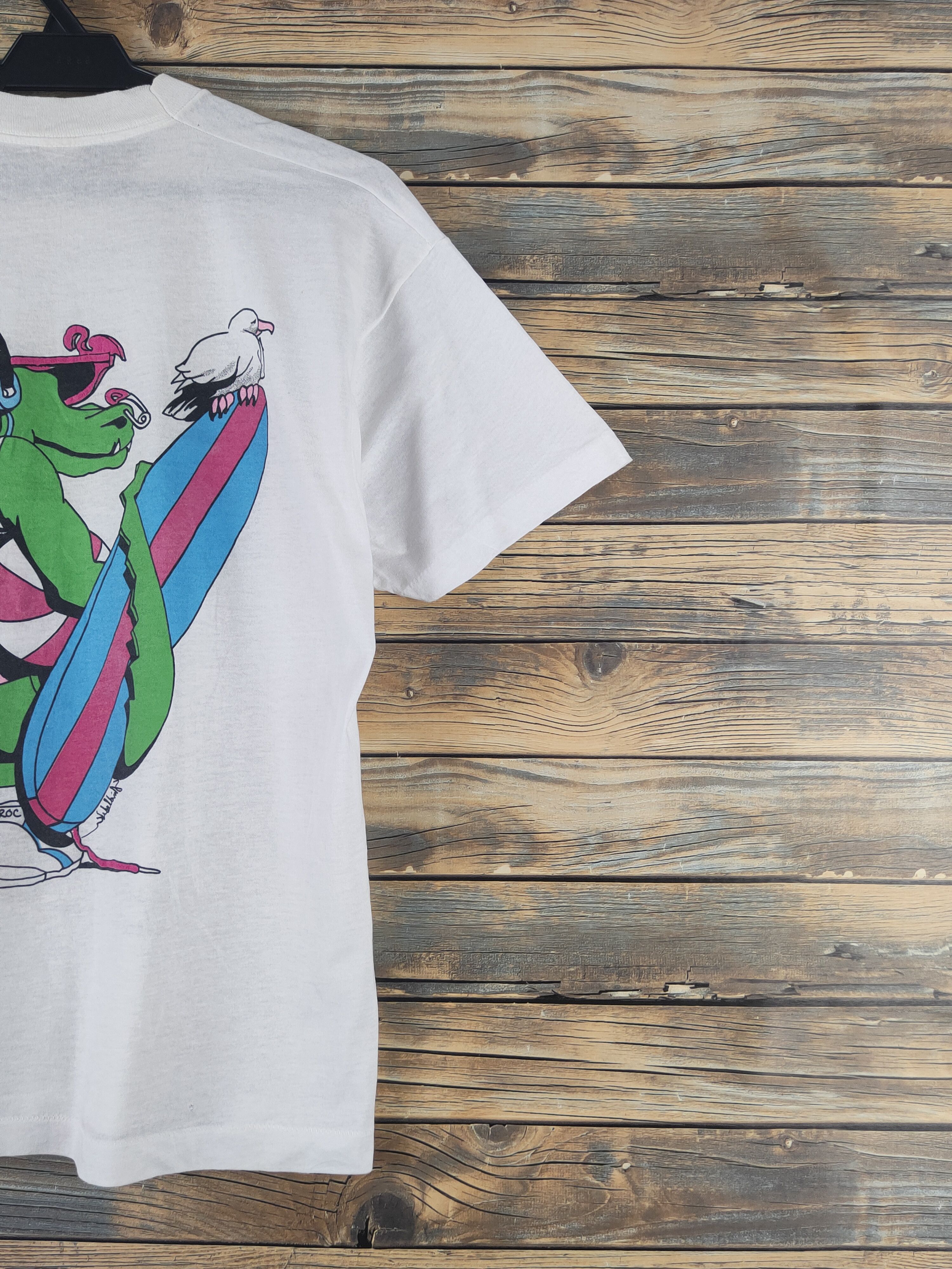 Vintage DL 80' Vintage cartoon surf White Short Sleeve T-shirt #2747 Size US M / EU 48-50 / 2 - 11 Thumbnail