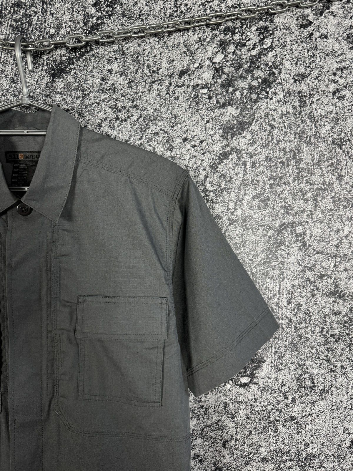 5.11 Men’s 5.11 Tactical Short Sleeve Shirt Military Army Size S Size US S / EU 44-46 / 1 - 2 Thumbnail