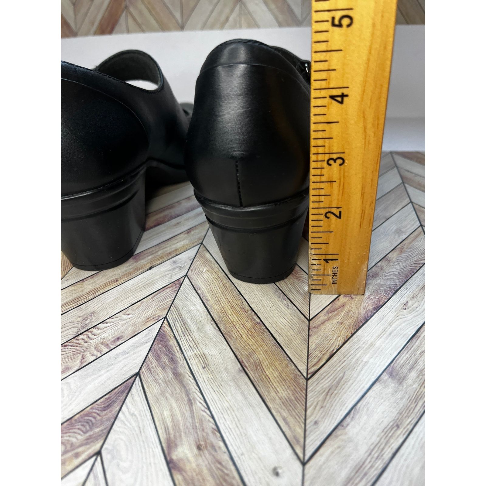 Clarks Collection by Clarks Emslie Lulin Dress Pump Black Women 7.5 Size US 7.5 / IT 37.5 - 9 Thumbnail