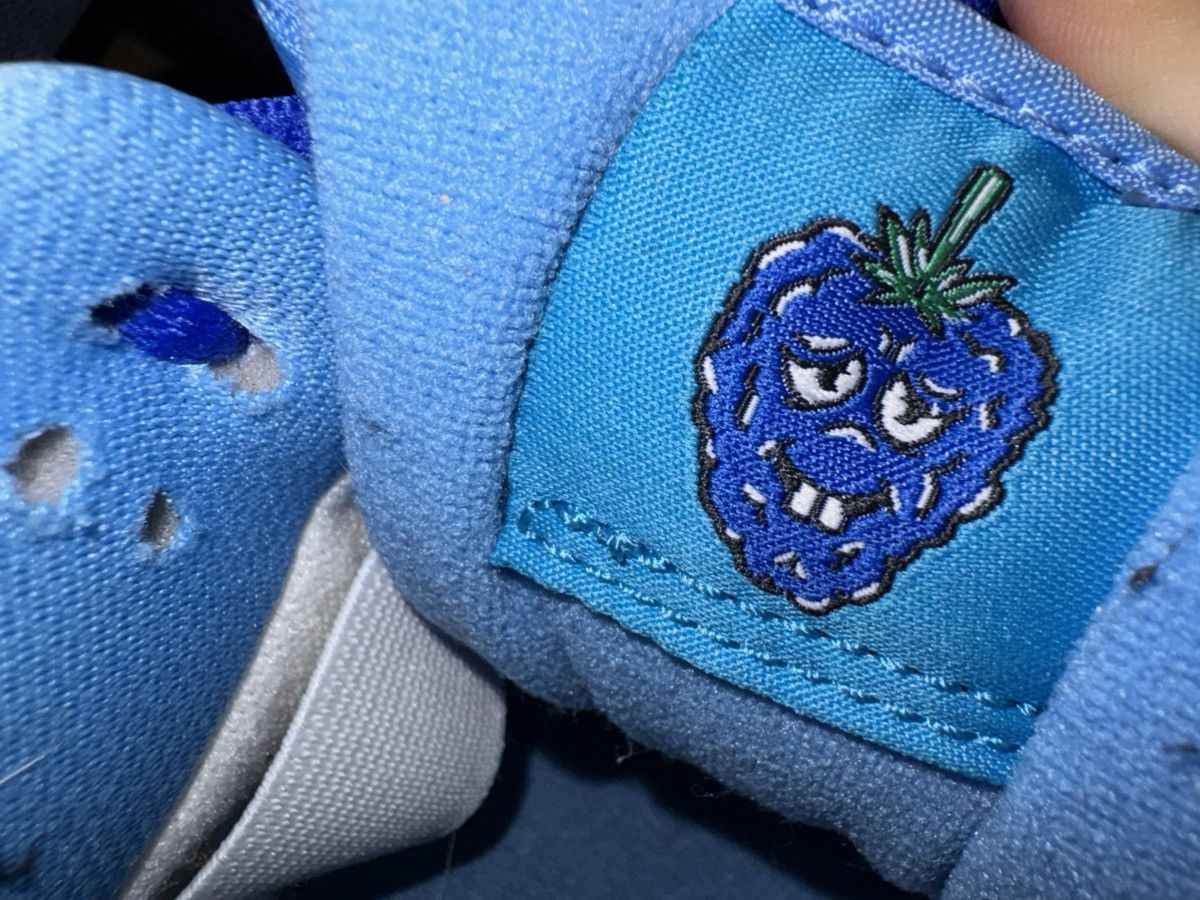 Nike Nike Dunk Low Pro Sb ‘Fruity Pack - Blue Rasberry’ Size US 7 / EU 40 - 6 Thumbnail