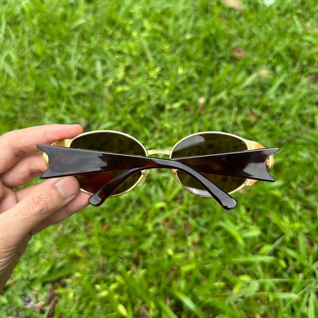 Versace Gianni Versace S64 31L Vintage Medusa Sunglasses Italy Size ONE SIZE - 2 Thumbnail