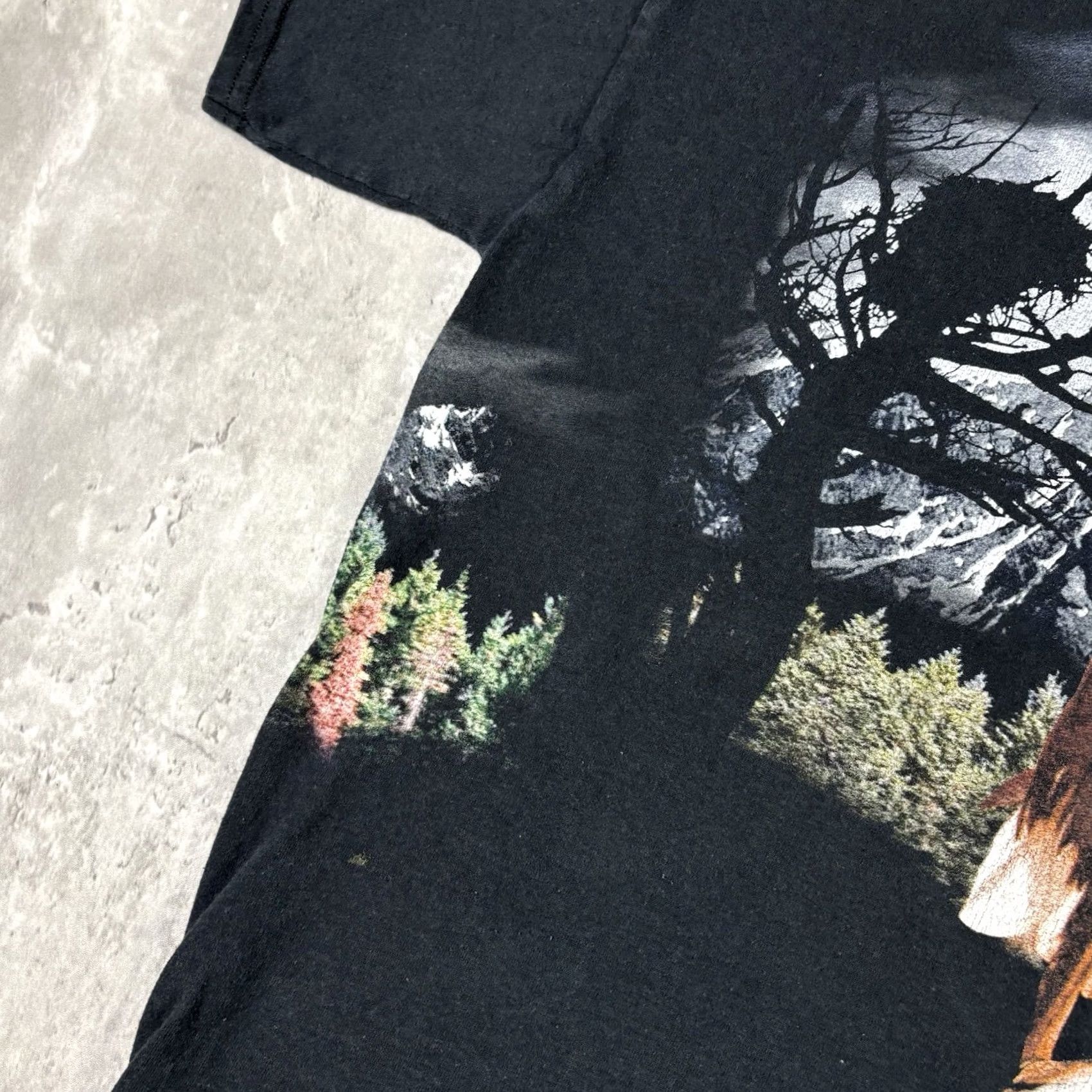 Vintage VINTAGE Bald Eagle Nature T Shirt Black Wrap Around AOP Animal Print L 90s Mens Size US L / EU 52-54 / 3 - 8 Thumbnail