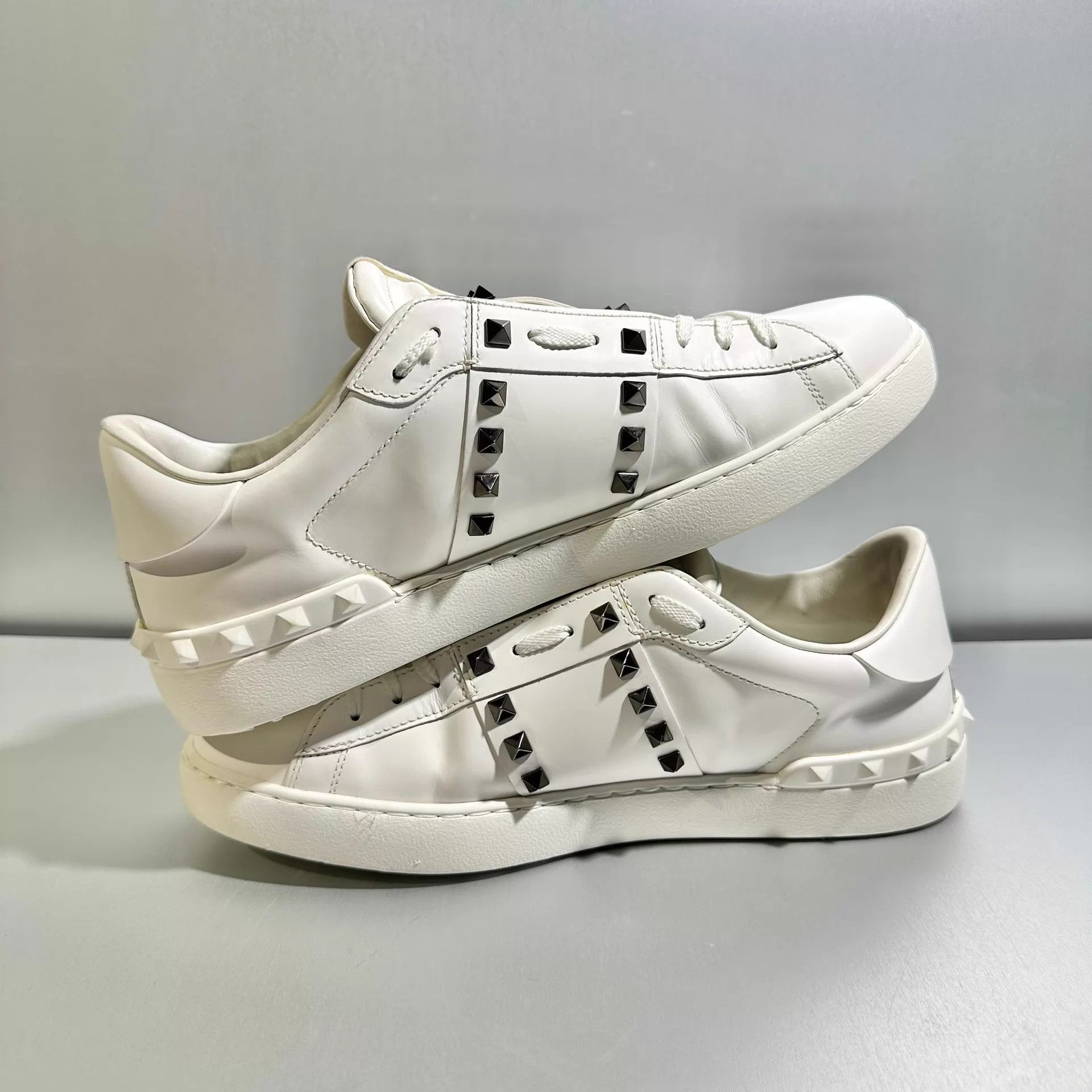 Valentino Valentino Riveted Open Sneakers EUR43 Near Mint Size US 10 / EU 43 - 4 Thumbnail