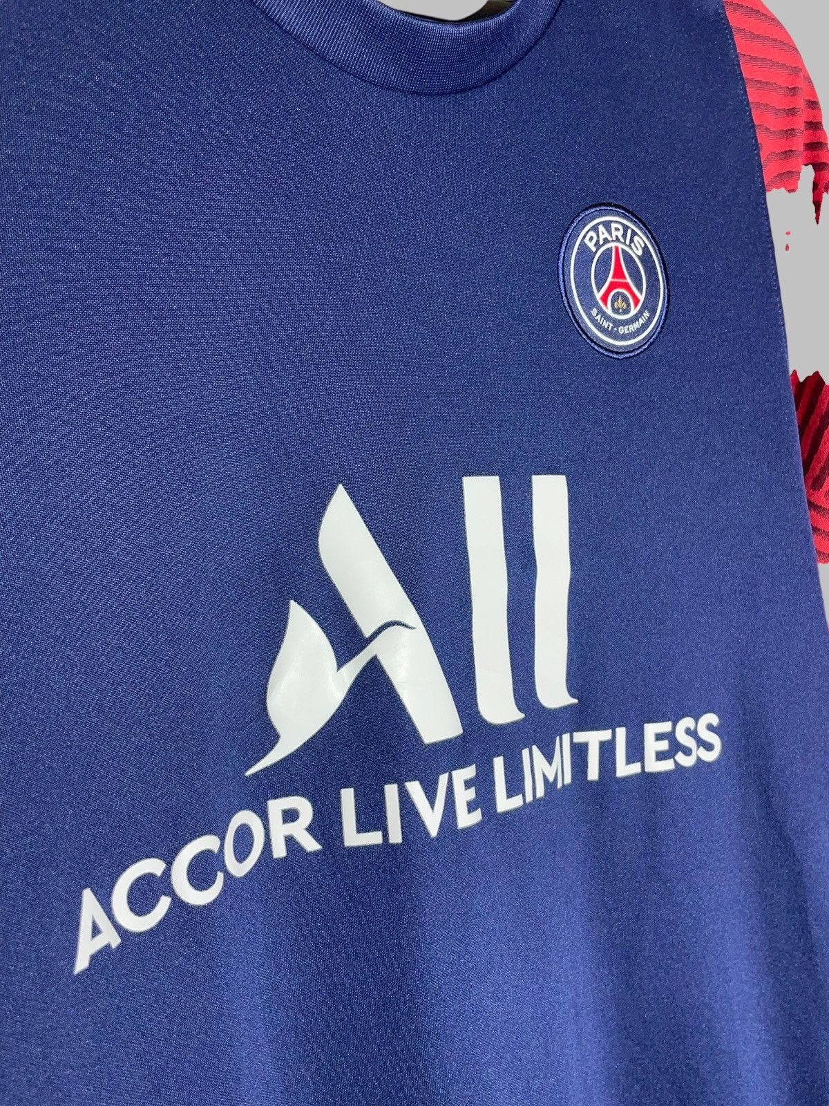 Nike Paris Saint Germain PSG Nike 2020/21 Hype Football Shirt Size US M / EU 48-50 / 2 - 5 Thumbnail