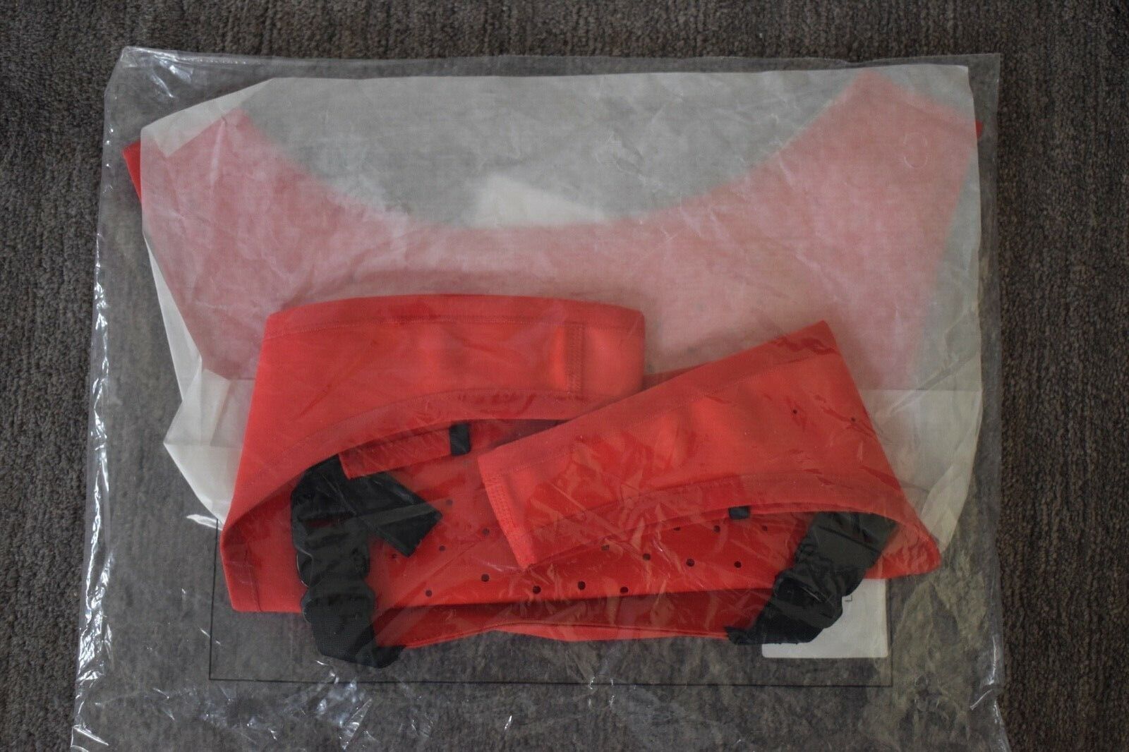 MMW × Nike Nike Red MMW Edition L NRG Training Series 003 Vest Size ONE SIZE - 11 Thumbnail