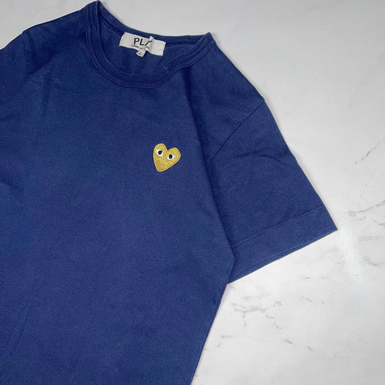 Comme des Garcons Comme Des Garcons Play CDG Yellow Heart Logo T Shirt Size L Size US L / EU 52-54 / 3 - 4 Thumbnail