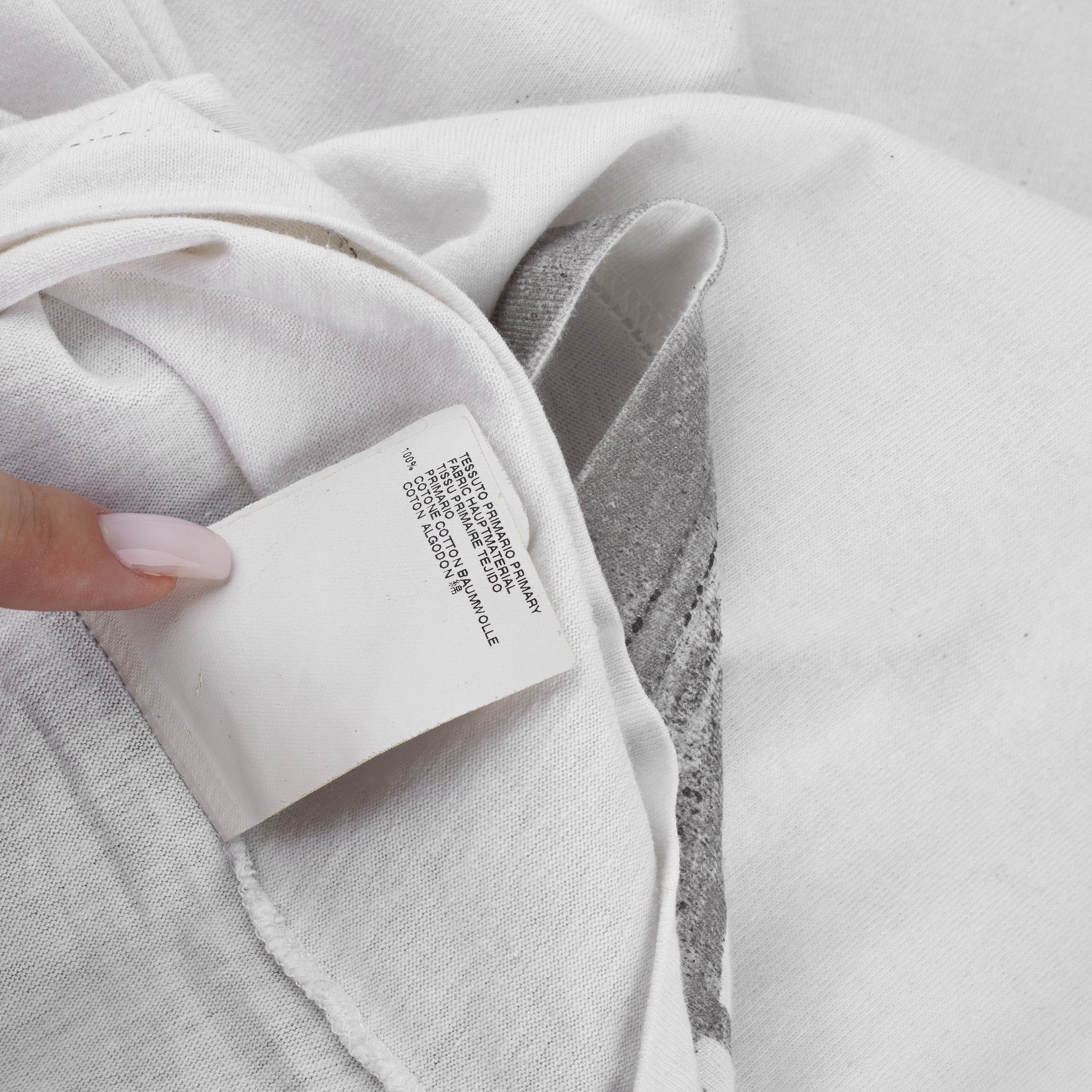 Maison Margiela Maison Martin Margiela AIDS White/Gray V Neck Top (XS) Size US XS / EU 42 / 0 - 8 Thumbnail