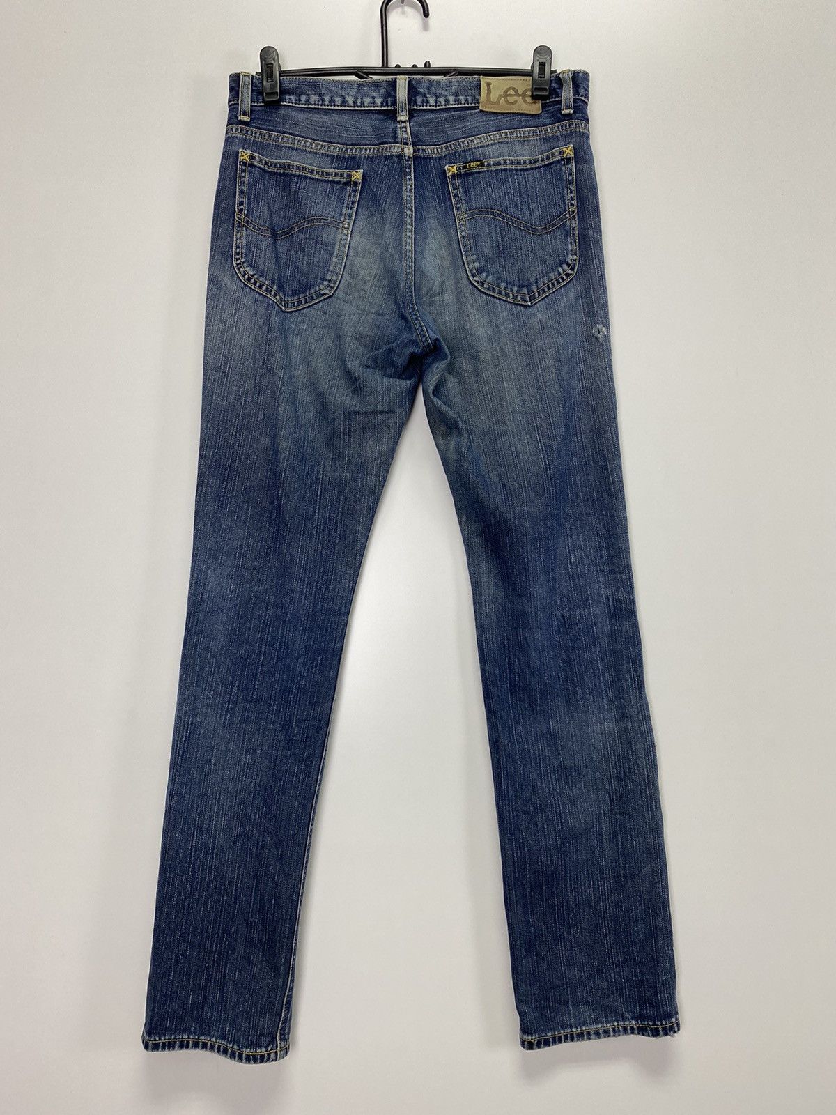 Lee × Vintage Vintage Lee distressed jeans Size US 32 / EU 48 - 9 Thumbnail