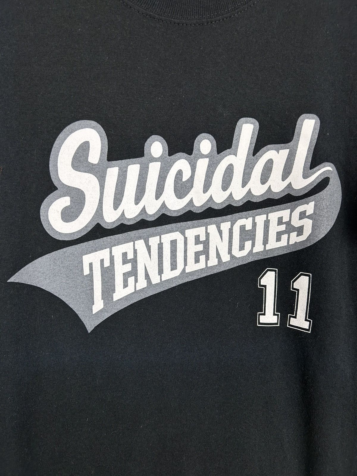 Band Tees Vintage Suicidal Tendencies Join The Army Deja Vu Tour Tee Size US M / EU 48-50 / 2 - 4 Thumbnail