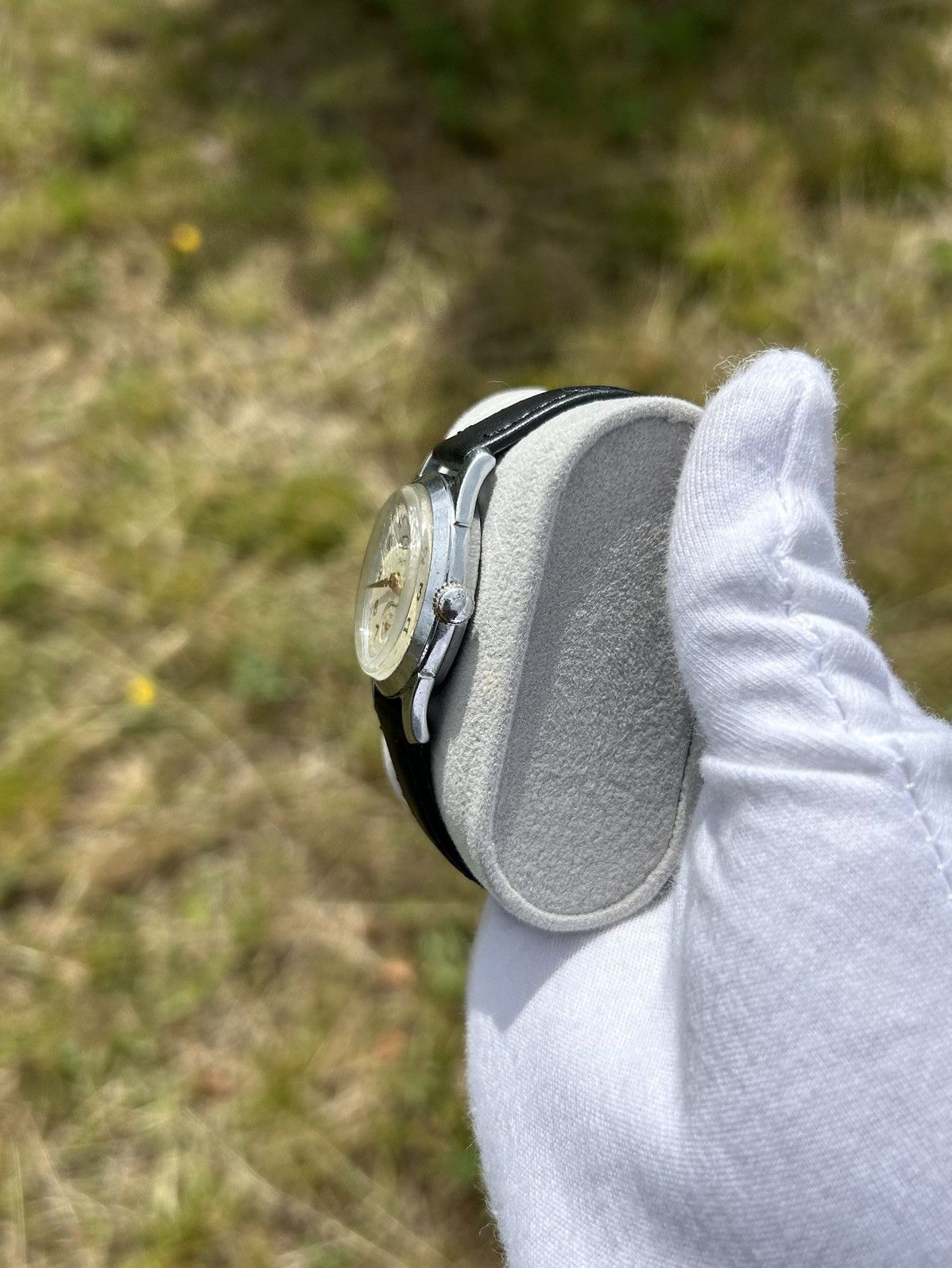 Vintage Vintage Watch Pobeda USSR Soviet Mechanical Authentic 1950s Size ONE SIZE - 6 Thumbnail