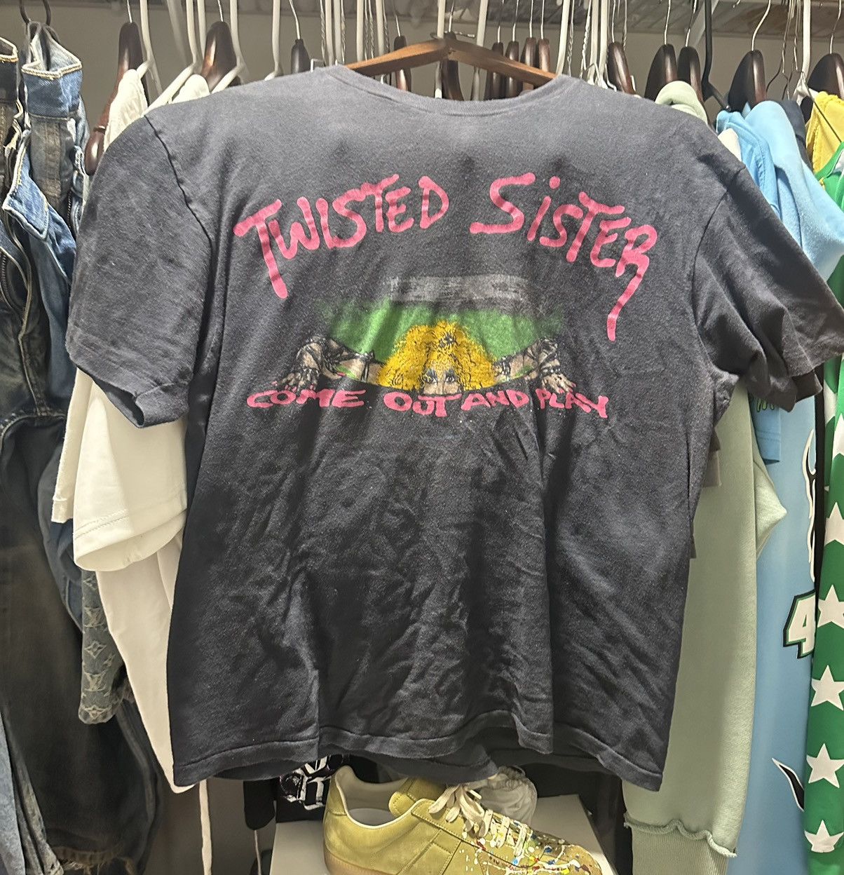 Vintage Vintage 1986 Twisted Sister Come Out and Play Size US XL / EU 56 / 4 - 1 Thumbnail