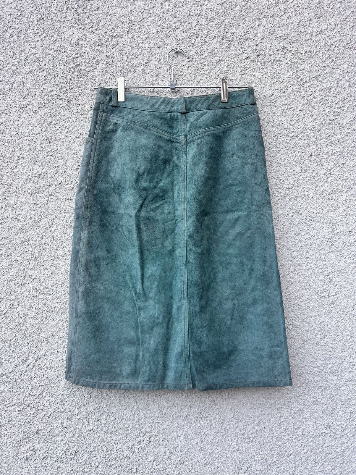 Designer Vintage Kaytone Adeli Calf Suede Buttoned A Line Skirt Sz 2 Size 26" / US 2 / IT 38 - 2 Thumbnail