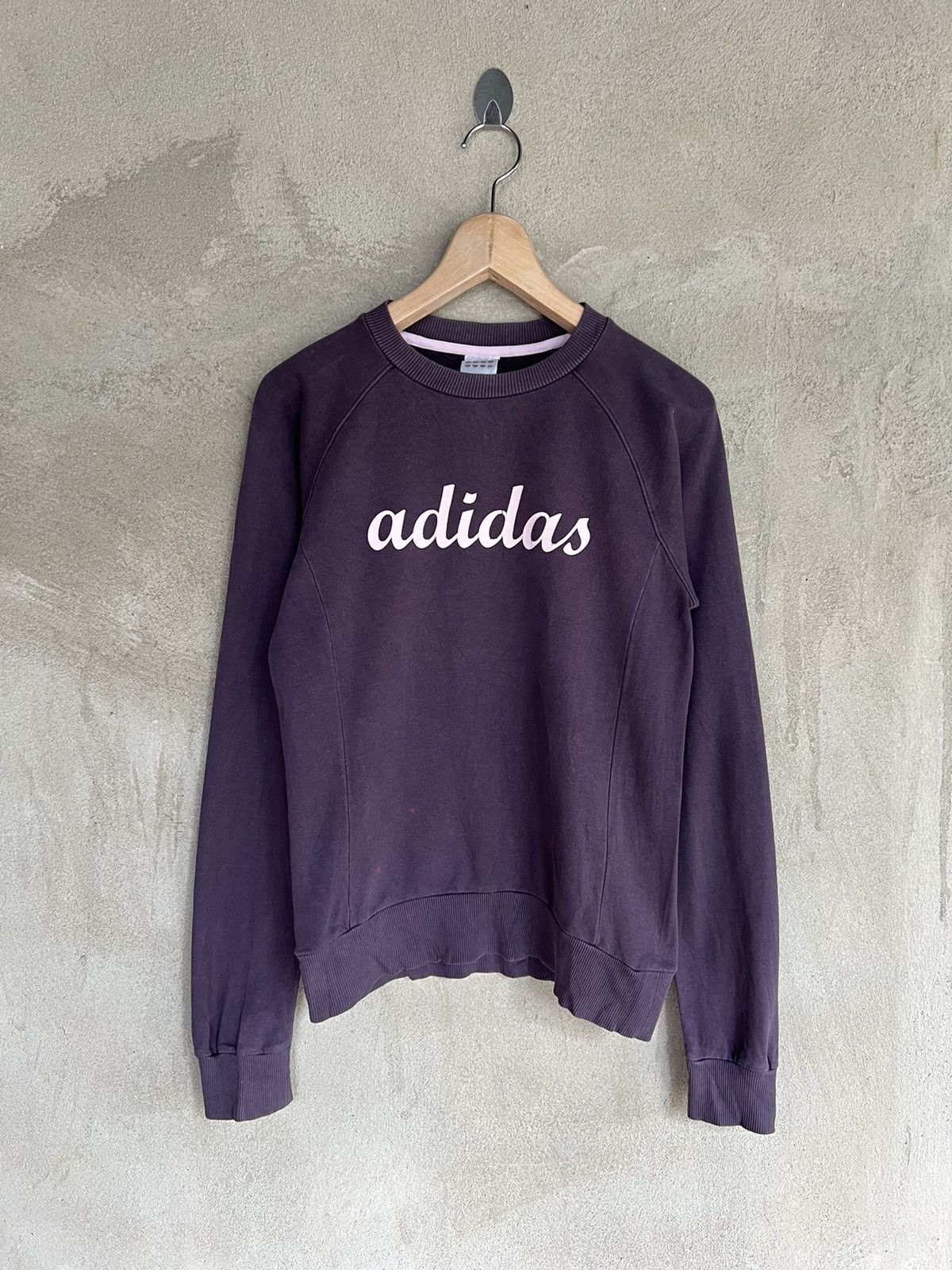 Adidas Adidas Spell Out Sweatshirt Size S / US 4 / IT 40 - 2 Thumbnail