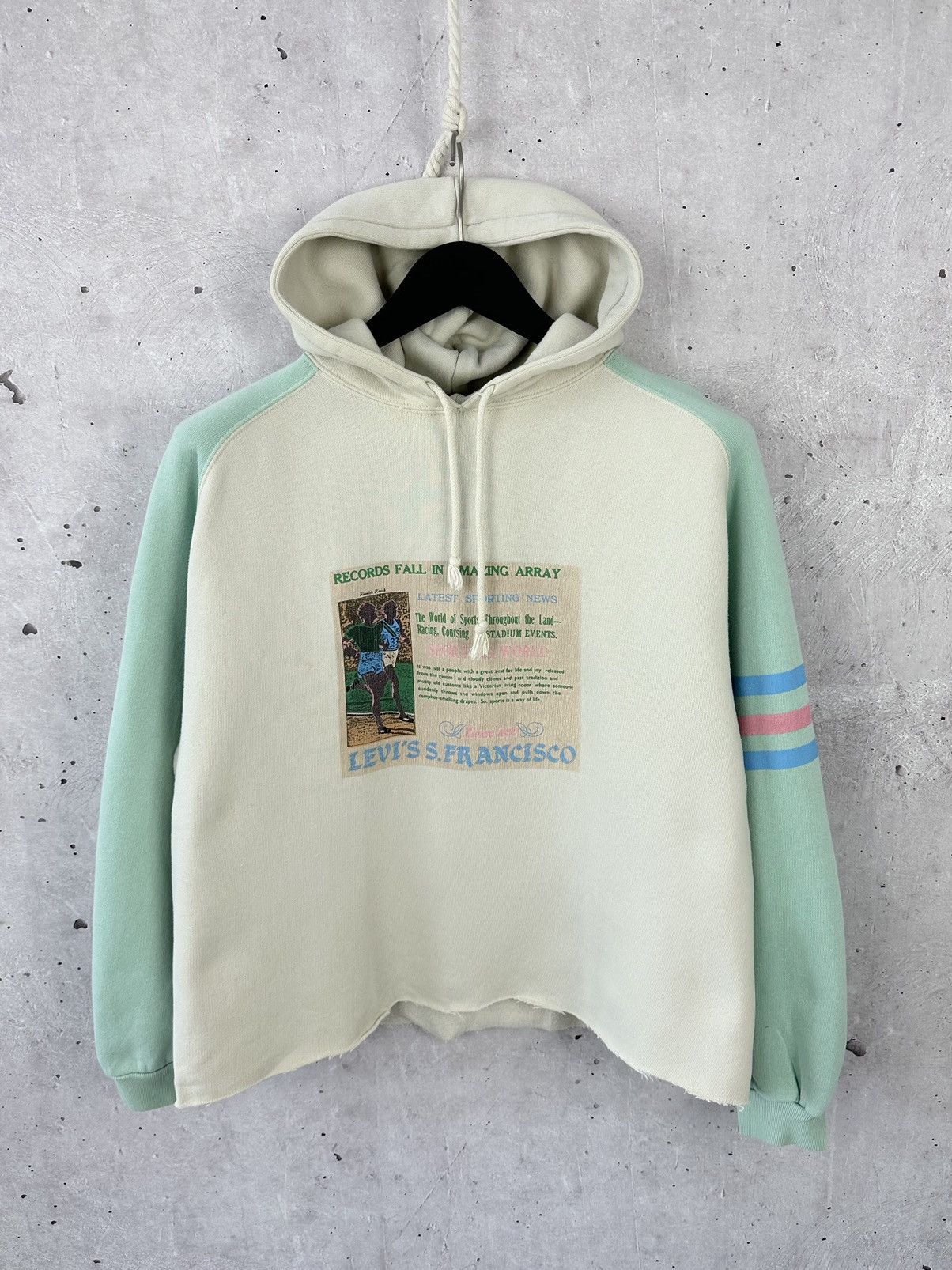 Levi's Vintage Levi’s Print Logo Distressed Ivory Women’s Hoodie Size M / US 6-8 / IT 42-44 - 1 Thumbnail