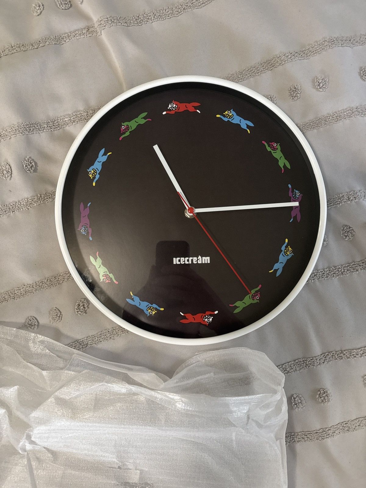 Icecream Father Time Clock (Black) Size ONE SIZE - 3 Thumbnail