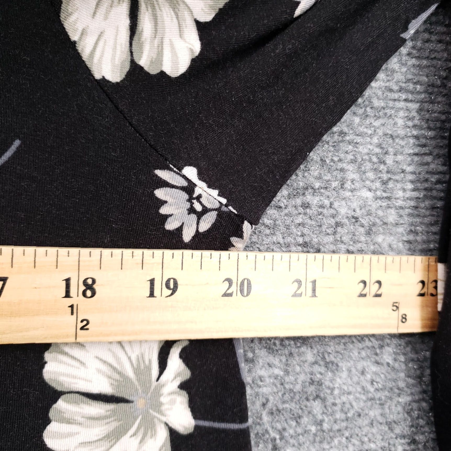 Old Navy Old Navy Dress Womens 1X 1 Plus Black Floral Long Sleeve Shift Knee-Length Dress Size XL / US 12-14 / IT 48-50 - 6 Thumbnail