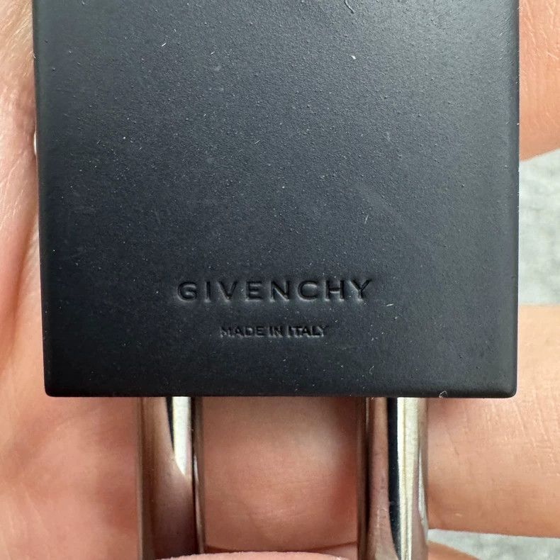 Givenchy Givenchy Lock Clasp Necklace Size ONE SIZE - 3 Thumbnail