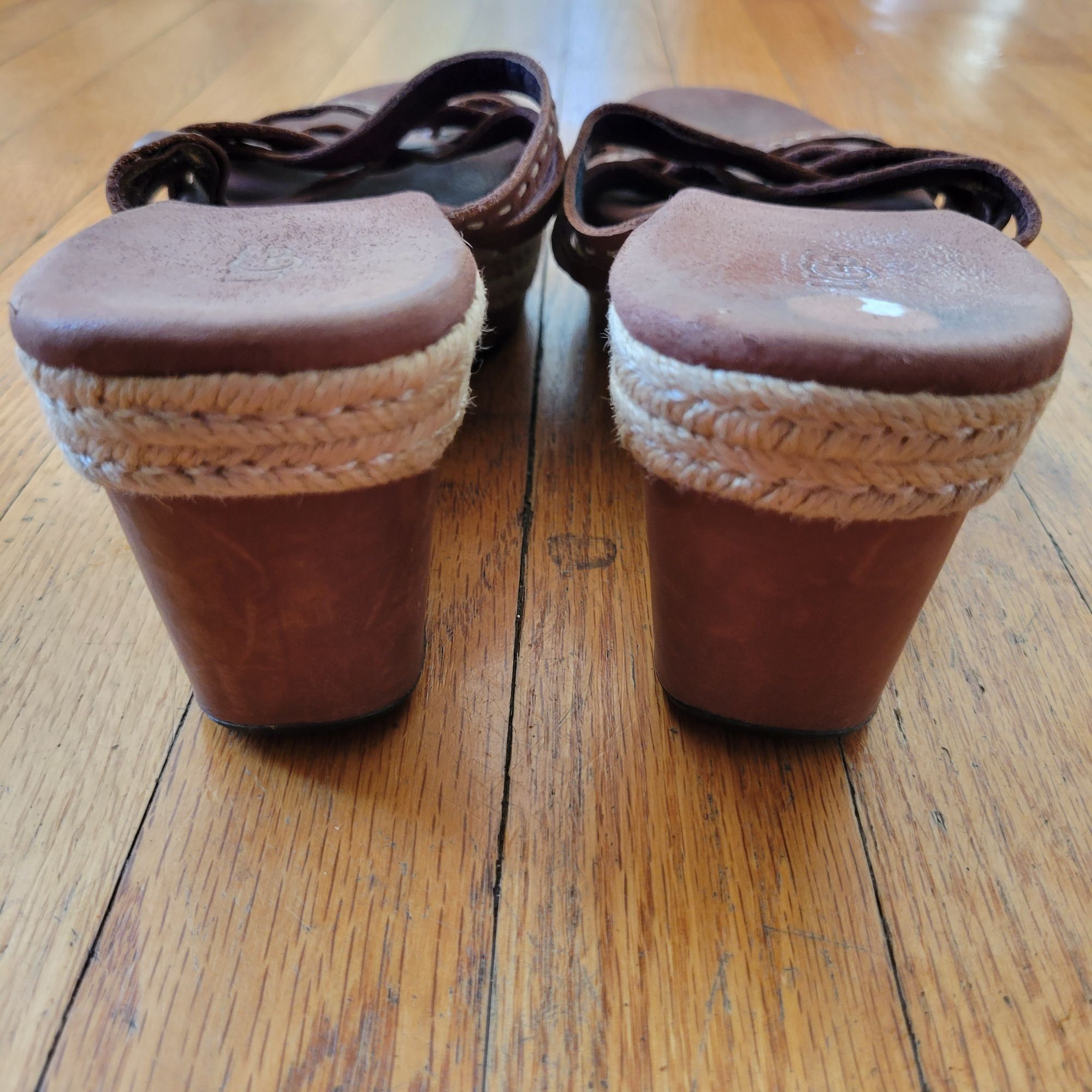 Ugg UGG 11 Brown Leather Espadrille Wedge Sandals Open Toe 10004 Size US 11 / IT 41 - 4 Thumbnail