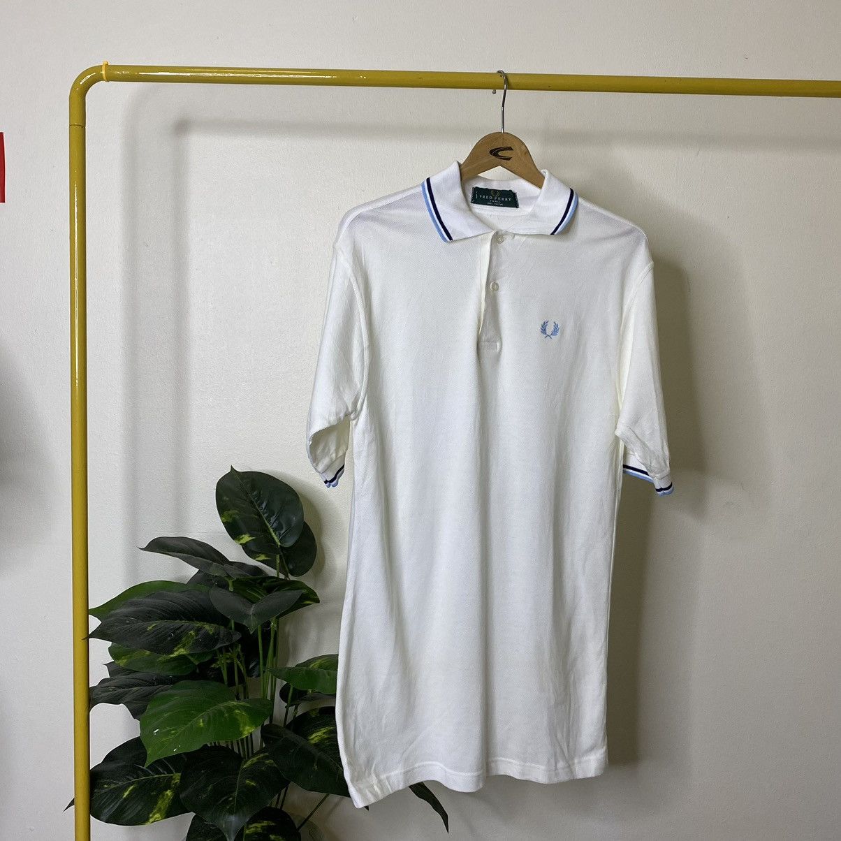 Fred Perry × Vintage Vintage Fred Perry Twin Tipped Polo Shirt Made in England Size US S / EU 44-46 / 1 - 1 Thumbnail