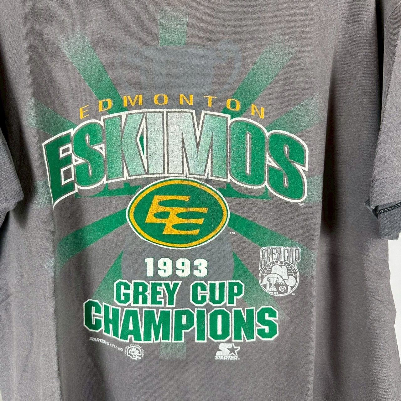 Vintage Vtg 1993 Edmonton Eskimos Grey Cup Champions CFL T-shirt Size US XL / EU 56 / 4 - 2 Thumbnail
