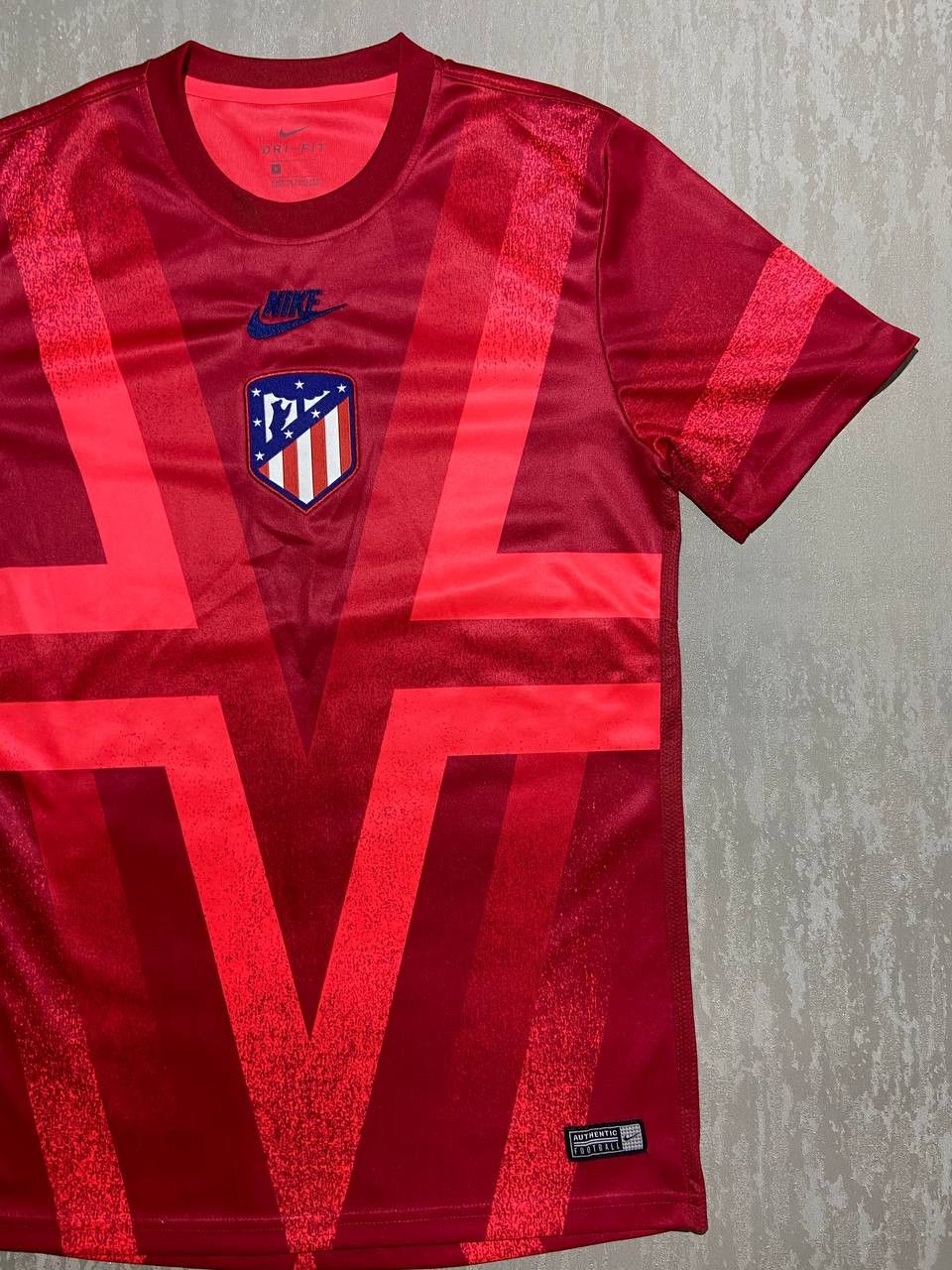 Nike Atletico Madrid FC Nike logo Soccer Jersey football jersey Size US S / EU 44-46 / 1 - 3 Thumbnail