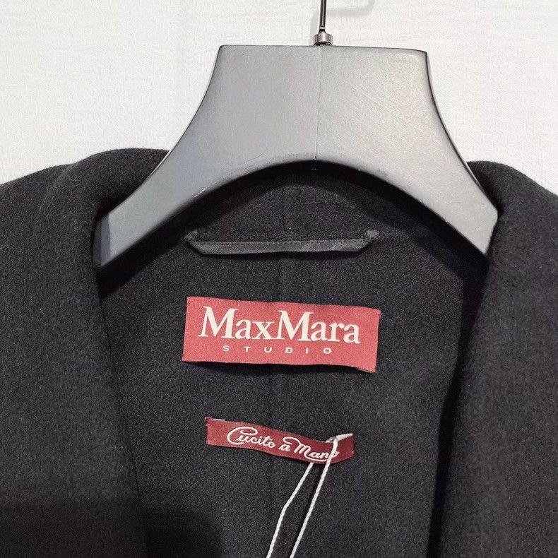 Max Mara Max Mara Black woolen coat Size S / US 4 / IT 40 - 2 Thumbnail