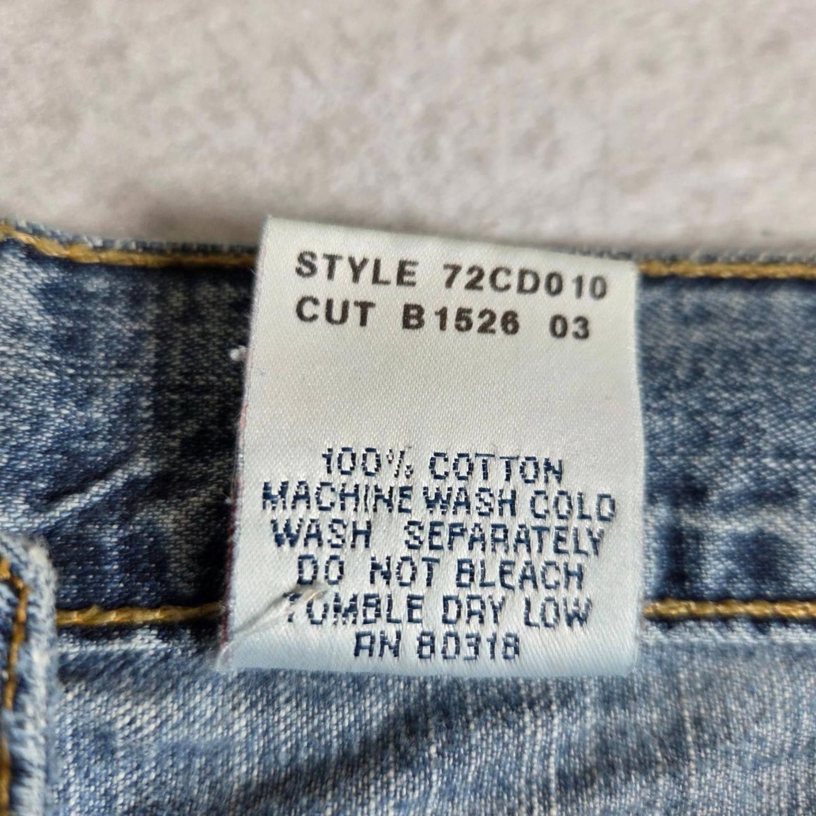Lucky Brand Vtg Lucky Brand Jeans Mens 34 Light Blue Denim Distressed Size US 34 / EU 50 - 12 Thumbnail
