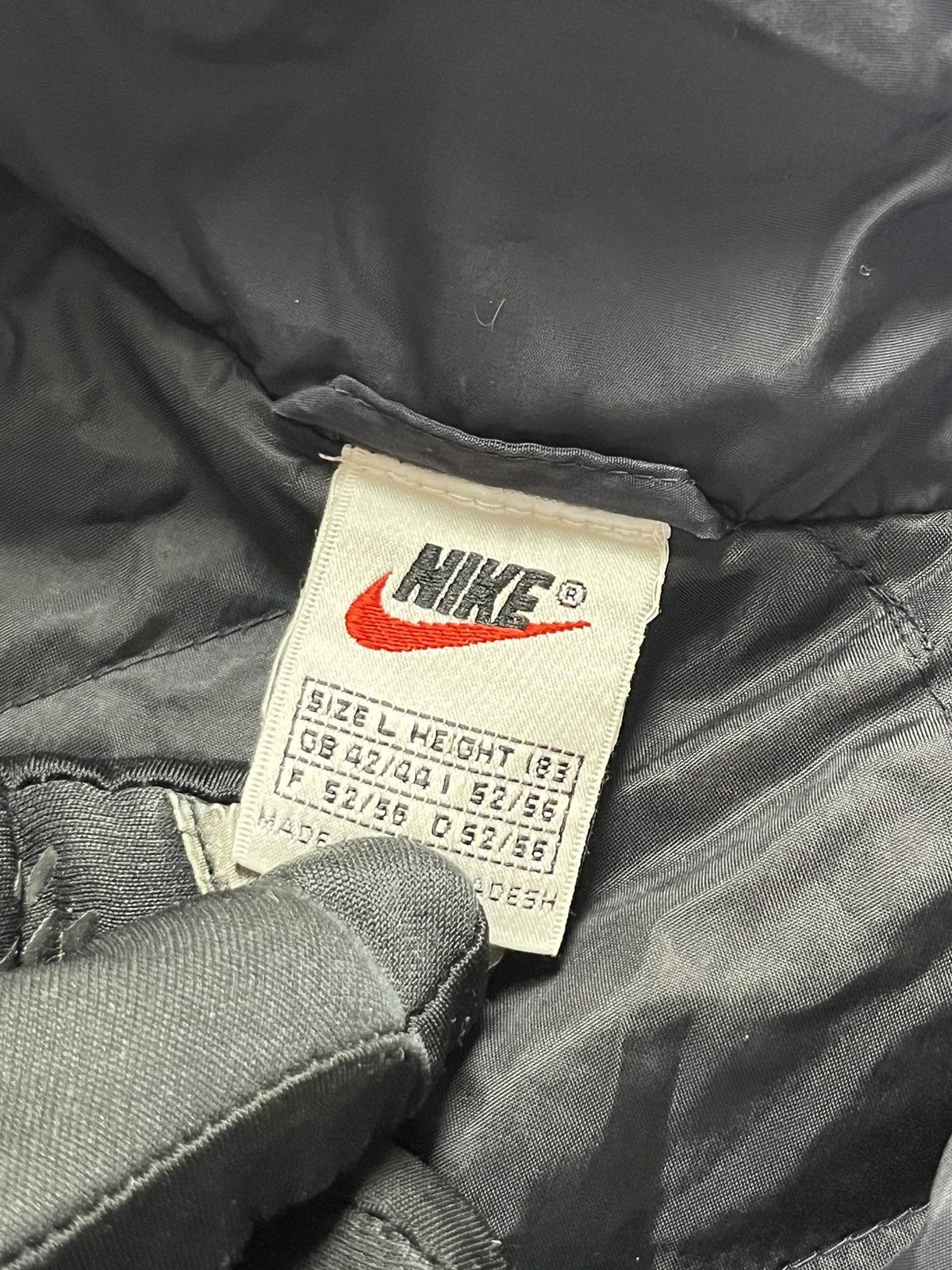 Nike × Vintage Vintage Nike Bomber Big Logo Big Swoosh Jacket Size US L / EU 52-54 / 3 - 6 Thumbnail